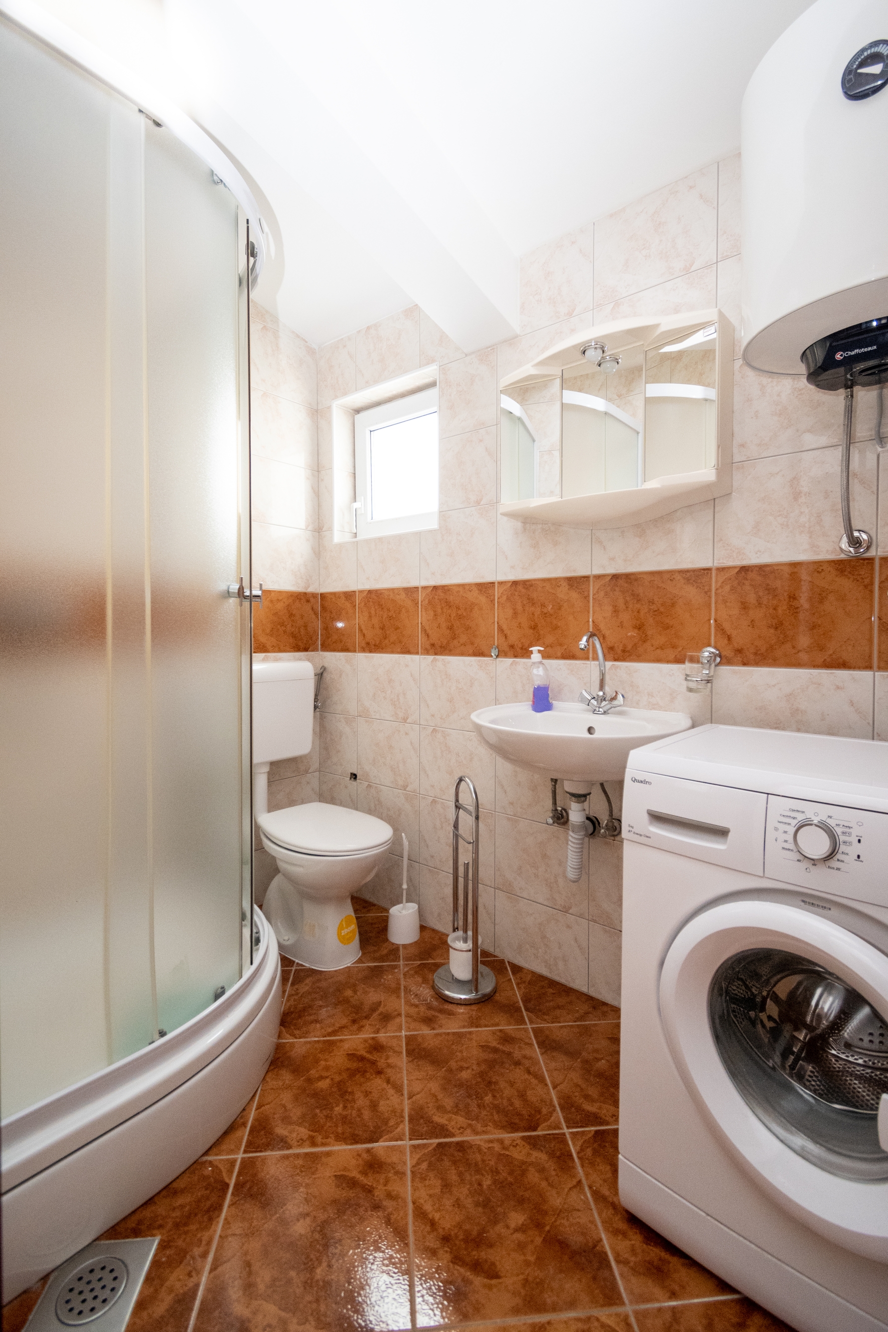 Two bedroom apartment with balcony and sea view Posedarje, Novigrad  A-a