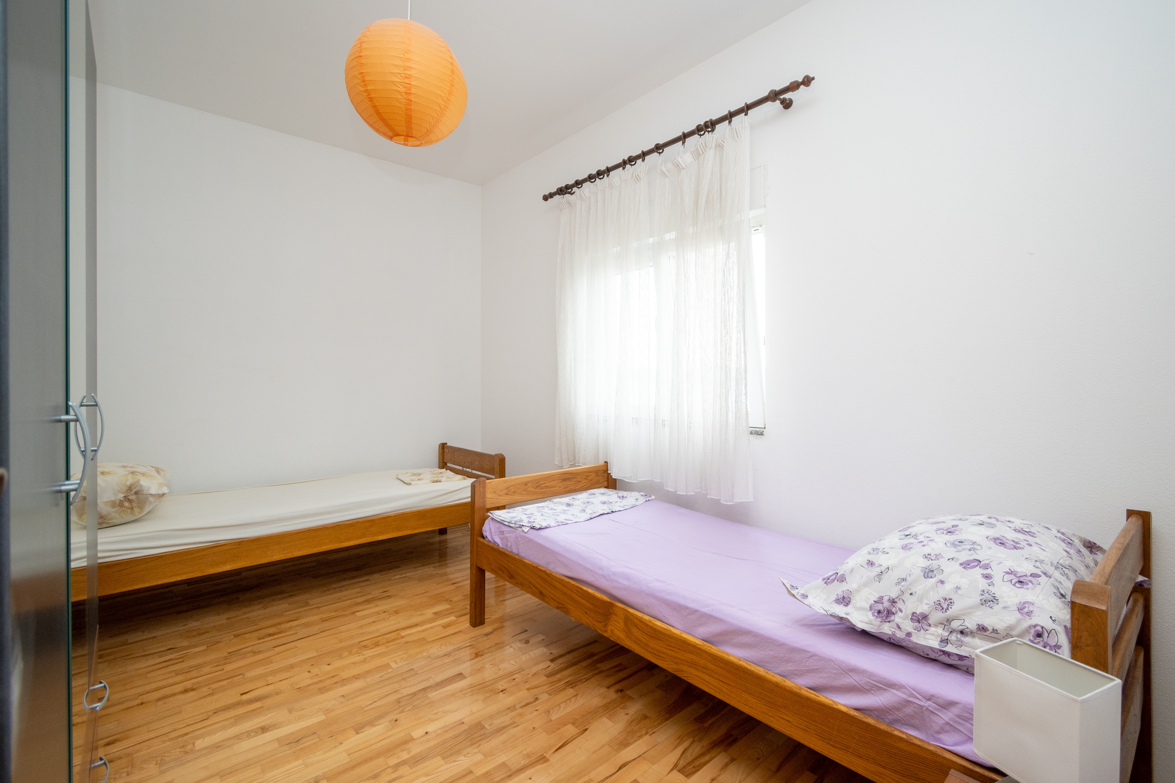 Two bedroom apartment with balcony and sea view Posedarje, Novigrad  A-a