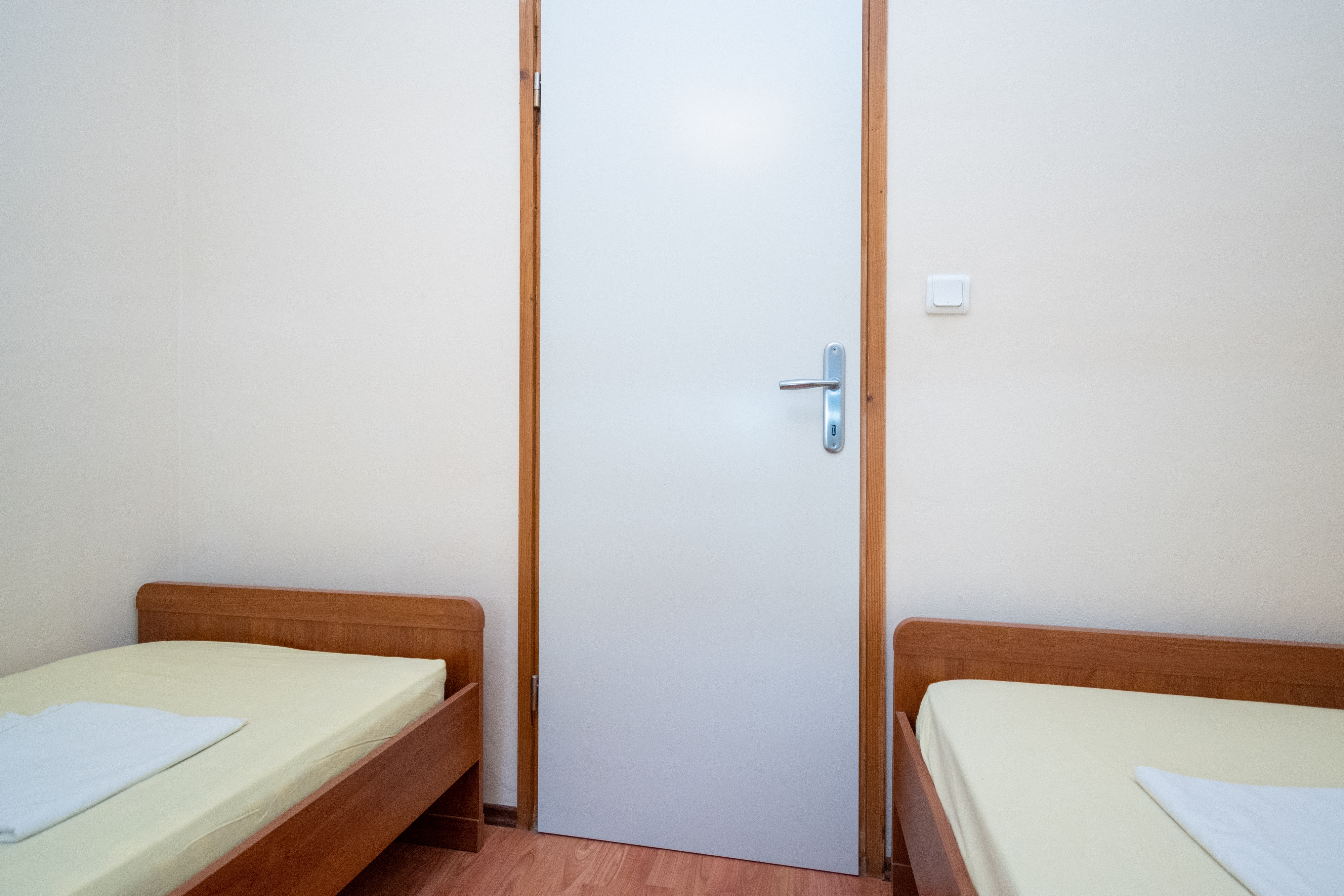 Three bedroom apartment with terrace and sea view Posedarje, Novigrad  A-b