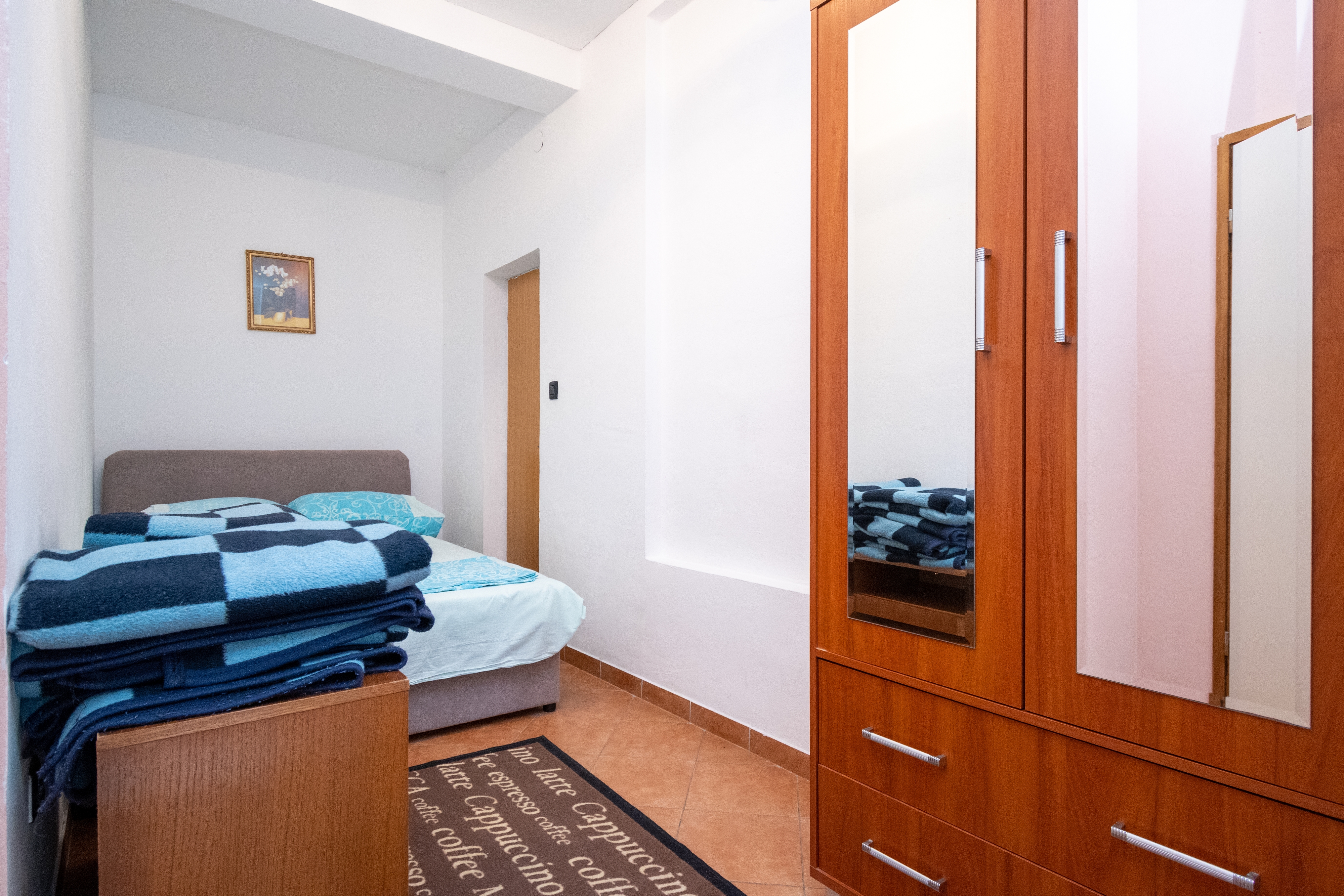 Three bedroom apartment with terrace and sea view Posedarje, Novigrad  A-b