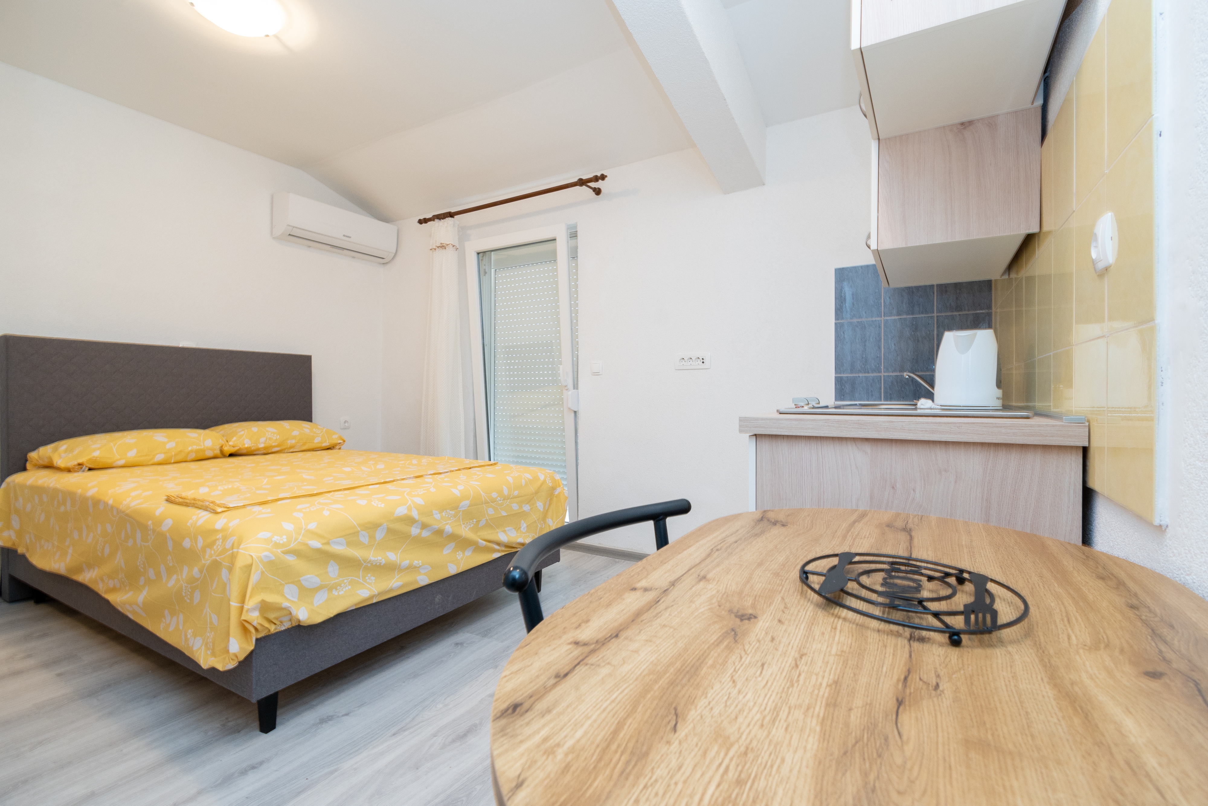 Studio flat with air-conditioning Posedarje, Novigrad (AS-21123-b) Studio flat with air-conditioning Posedarje, Novigrad (AS-21123-b)