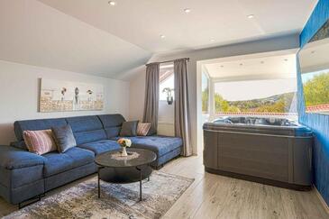 Selište Drežničko, Wohnzimmer in folgender Unterkunftsart apartment, Klimaanlage vorhanden und WiFi.