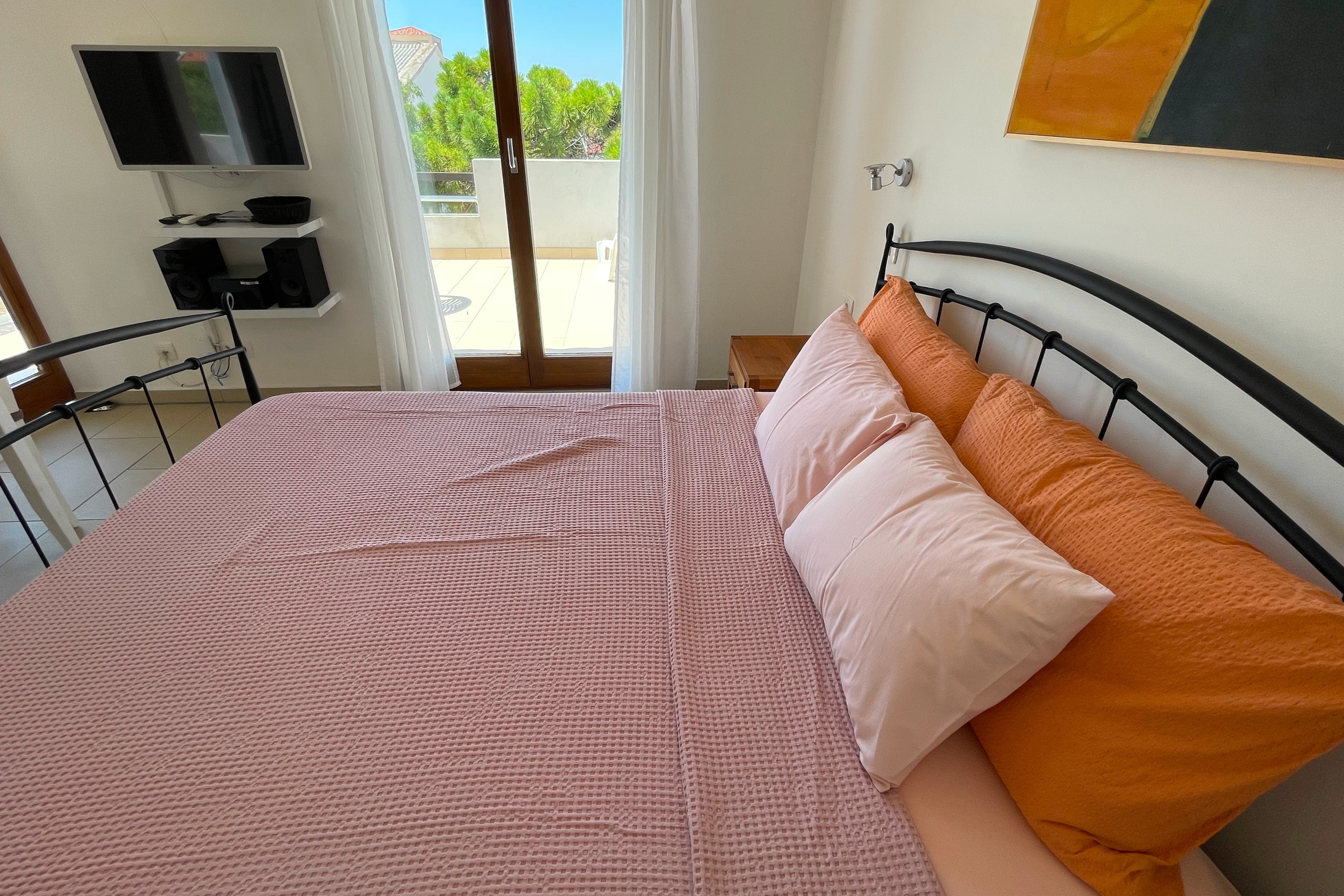 Studio flat with terrace and sea view Povljana, Pag (AS-21144-a)