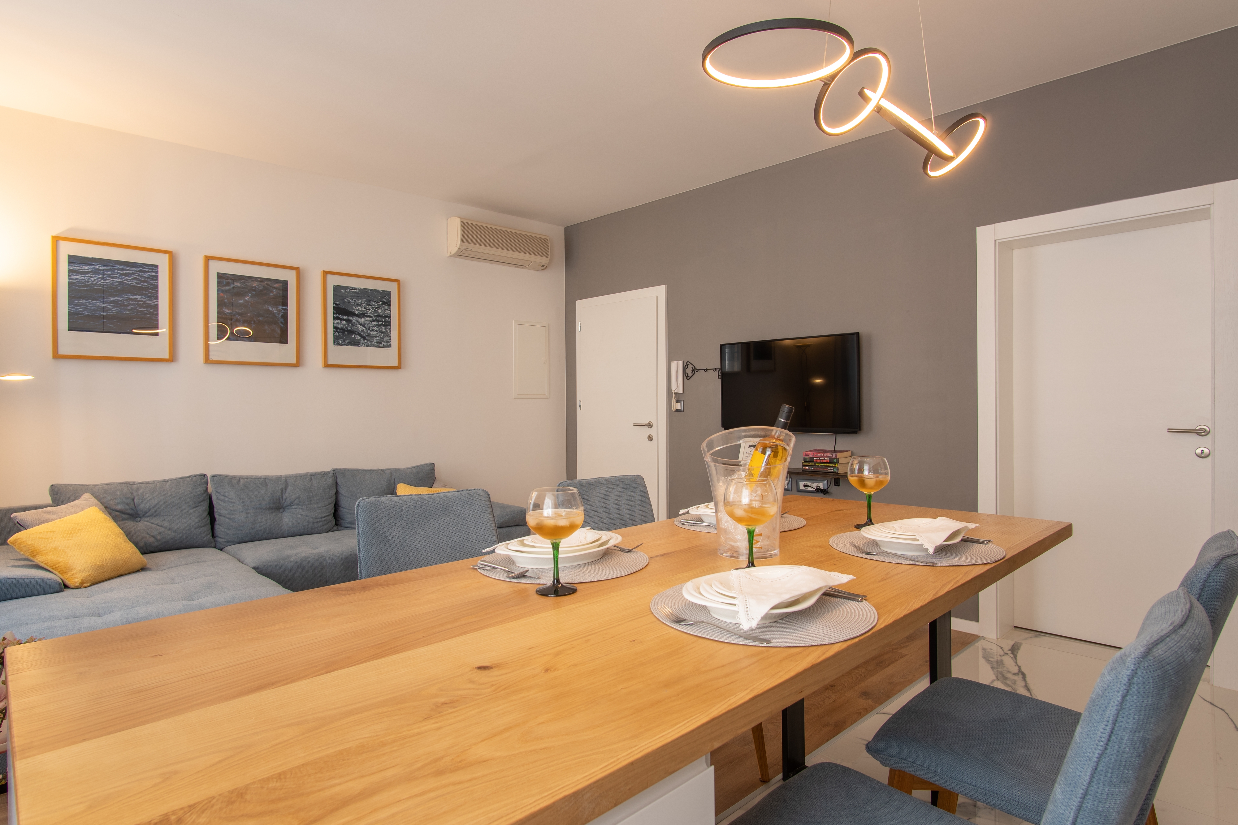 Two bedroom apartment with air-conditioning Pag  A-a