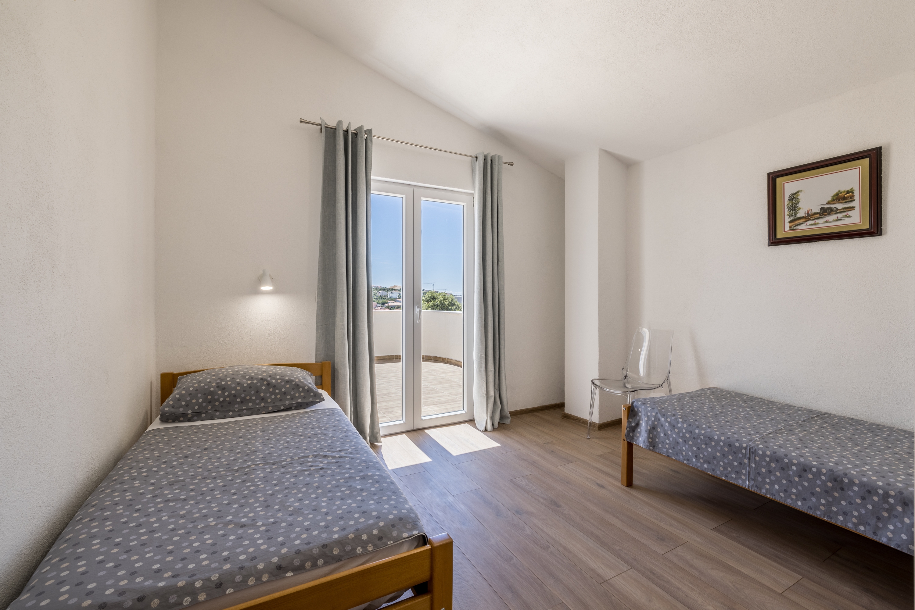 Two bedroom apartment with terrace and sea view Sevid, Trogir  A-a