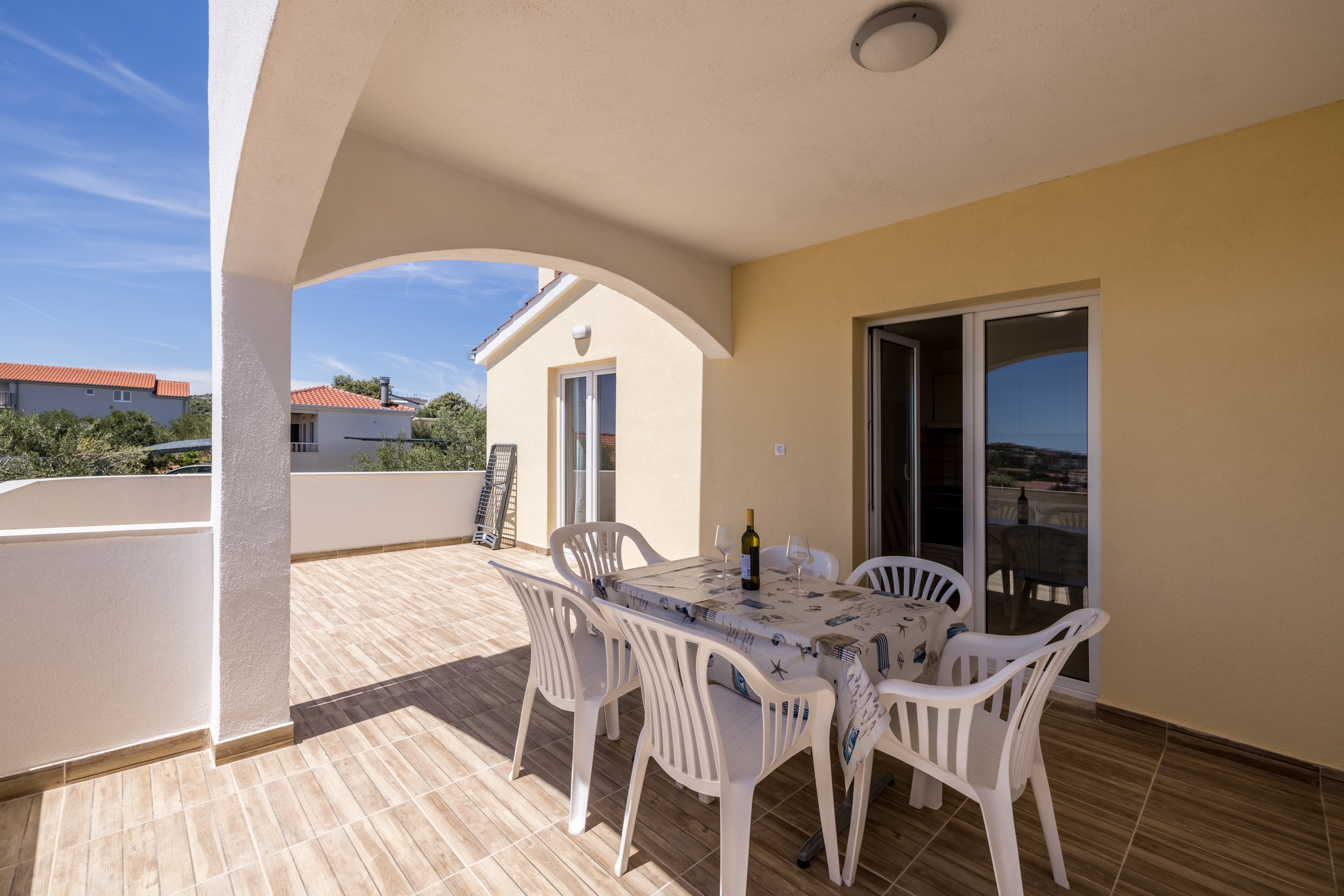 Two bedroom apartment with terrace and sea view Sevid, Trogir  A-a