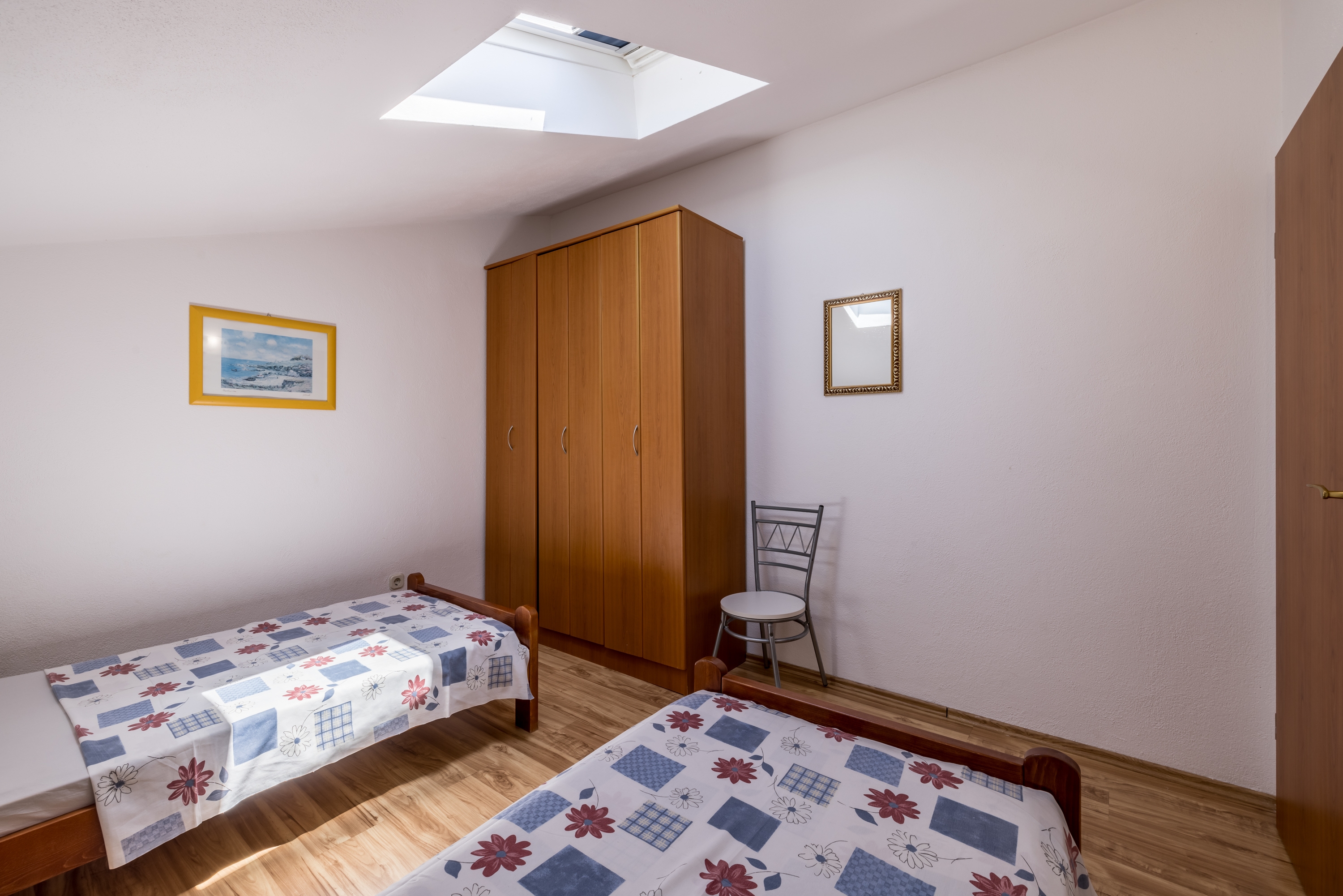 Two bedroom apartment with terrace and sea view Sevid, Trogir  A-c