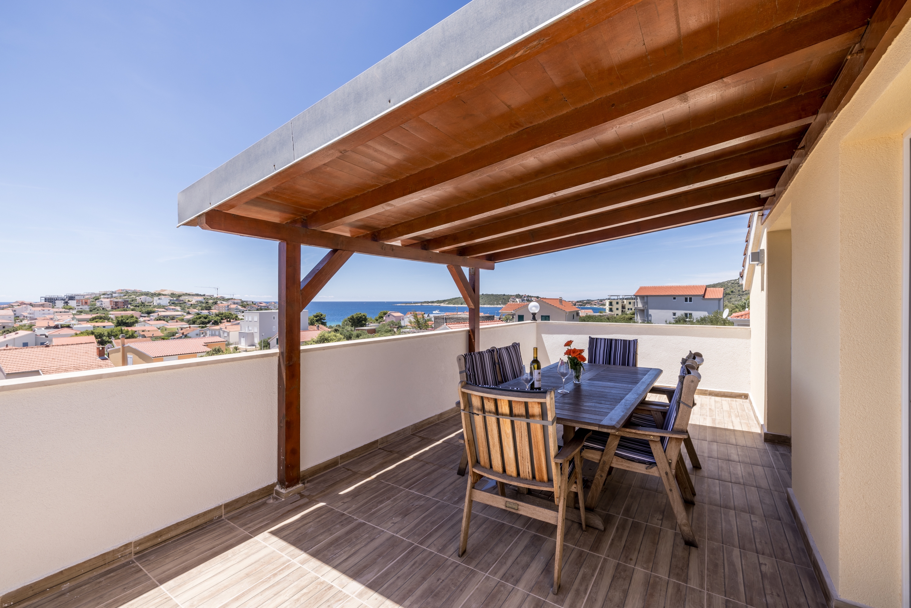 Two bedroom apartment with terrace and sea view Sevid, Trogir  A-c
