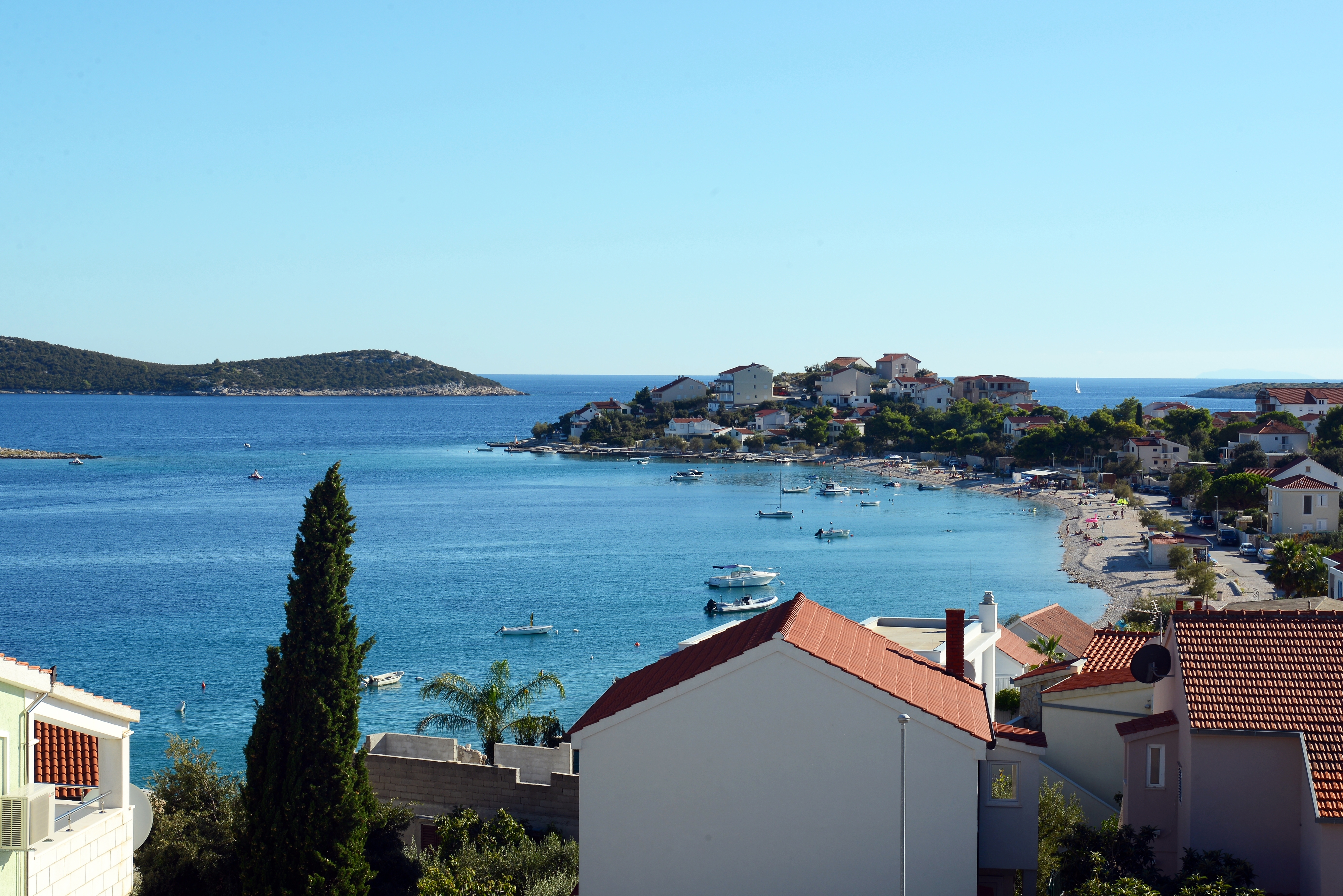 Two bedroom apartment with terrace and sea view Sevid, Trogir  A-c