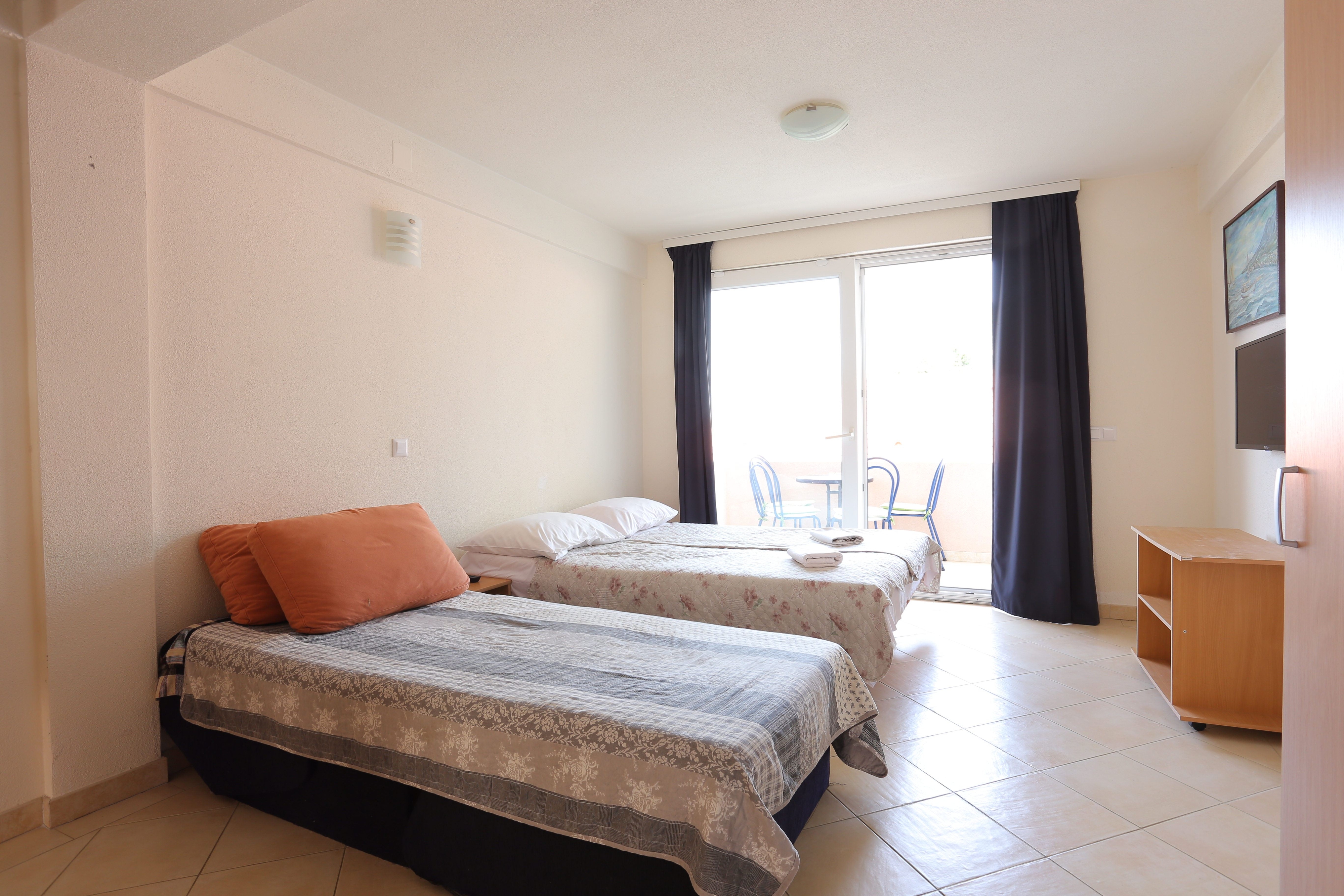 One bedroom apartment with balcony and sea view Gradac, Makarska (A-21172-a) One bedroom apartment with balcony and sea view Gradac, Makarska (A-21172-a)