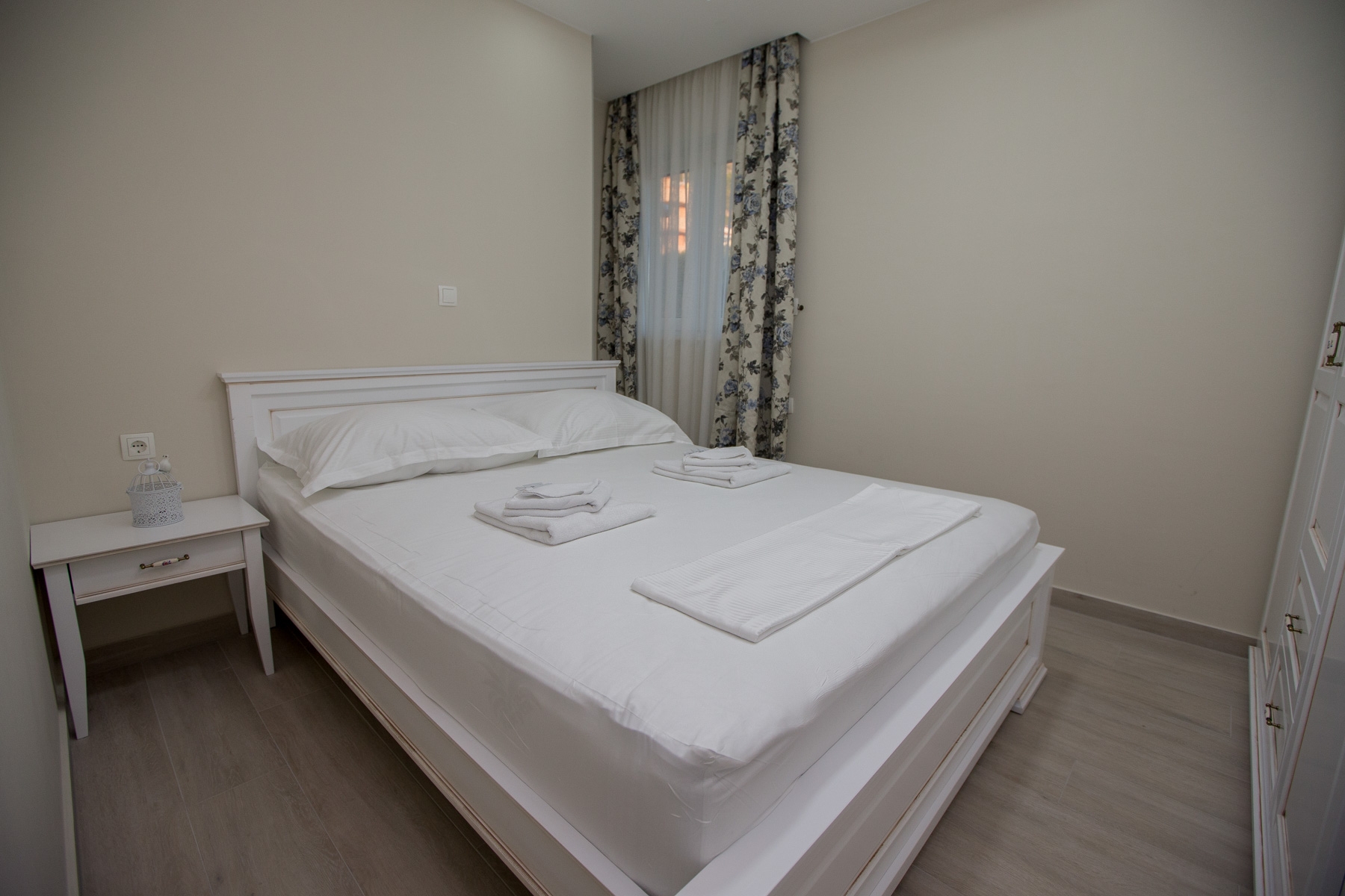 One bedroom apartment with terrace Promajna, Makarska  A-b