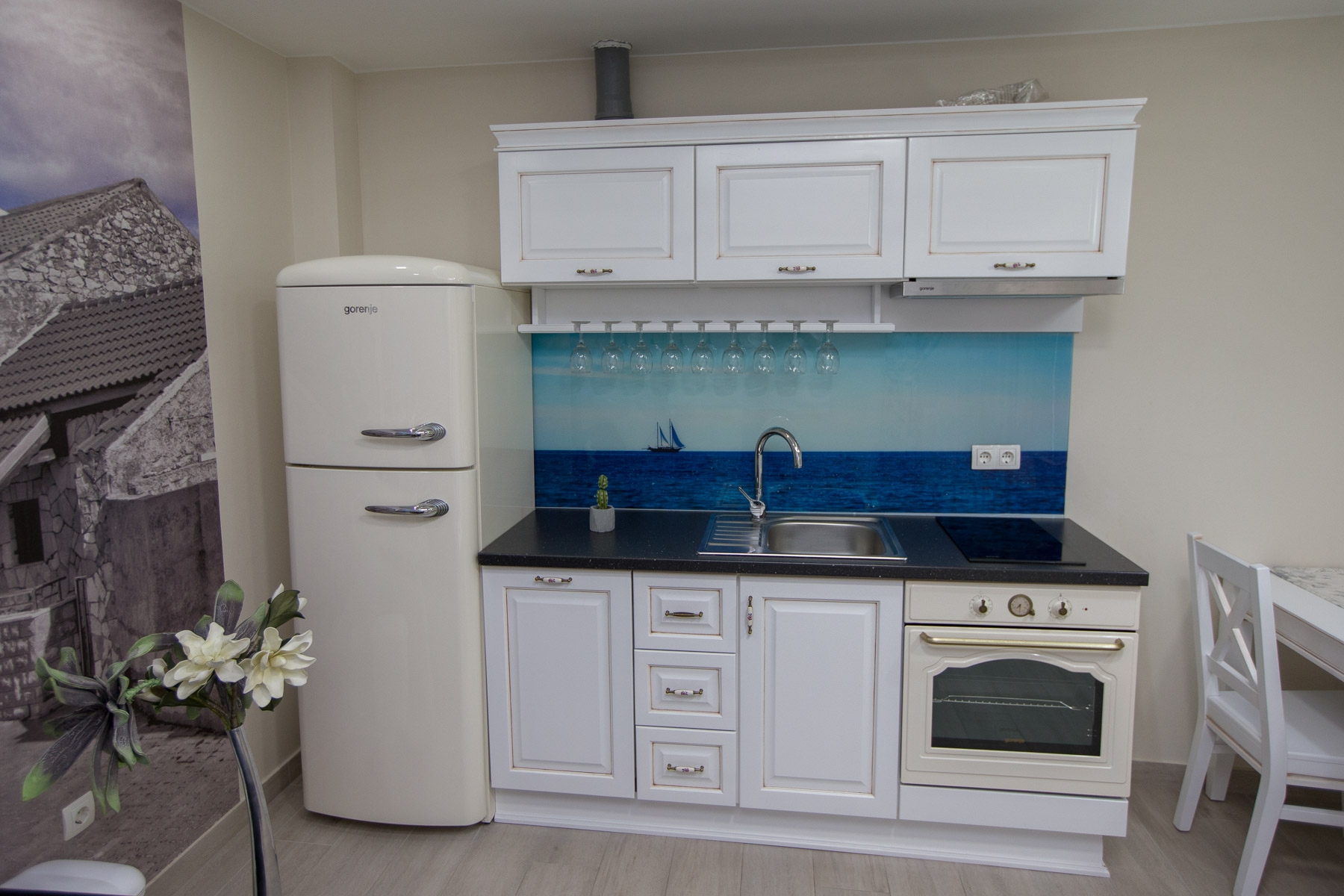 One bedroom apartment with terrace Promajna, Makarska  A-b