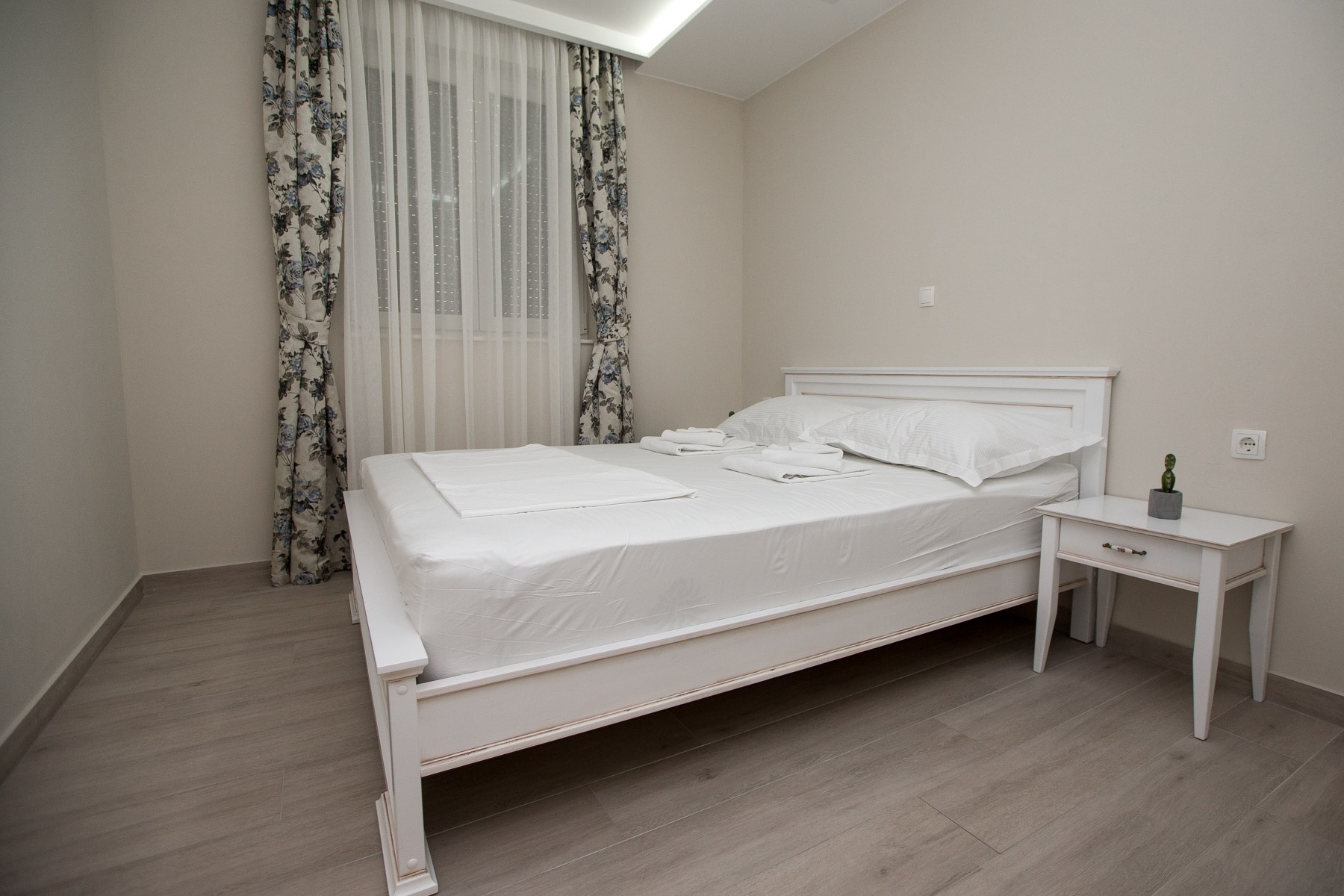 One bedroom apartment with terrace Promajna, Makarska  A-f