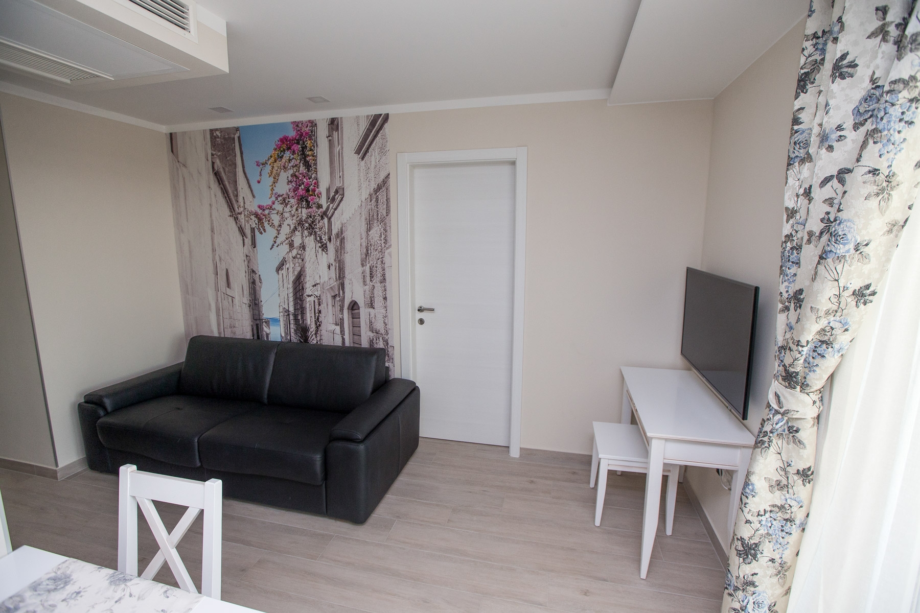 One bedroom apartment with terrace Promajna, Makarska  A-i
