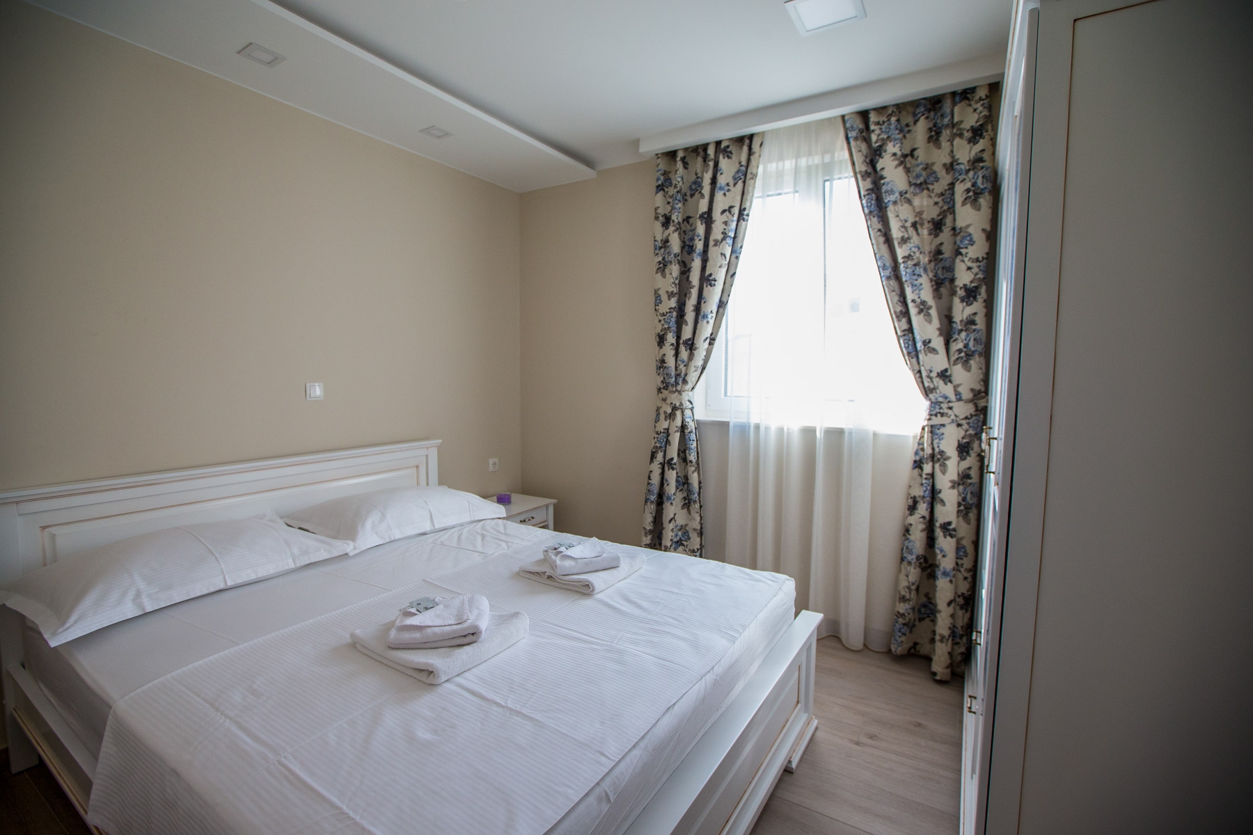 One bedroom apartment with terrace and sea view Promajna, Makarska  A-n