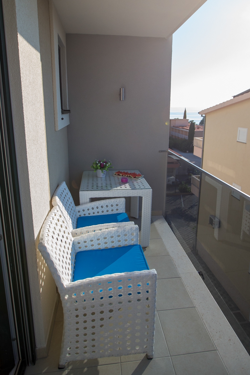One bedroom apartment with balcony Promajna, Makarska  A-o