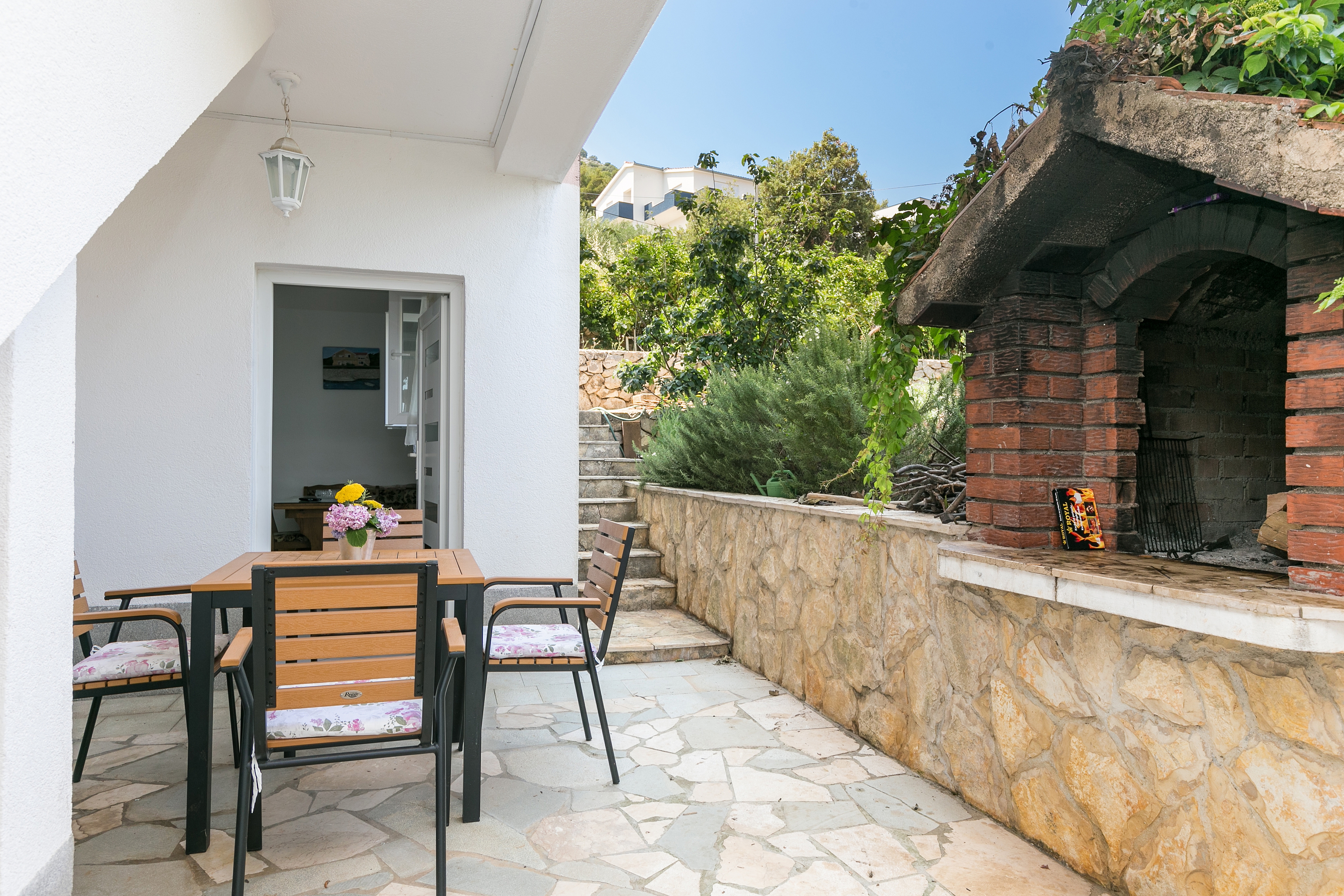 One bedroom apartment near beach Poljica, Trogir  A-b