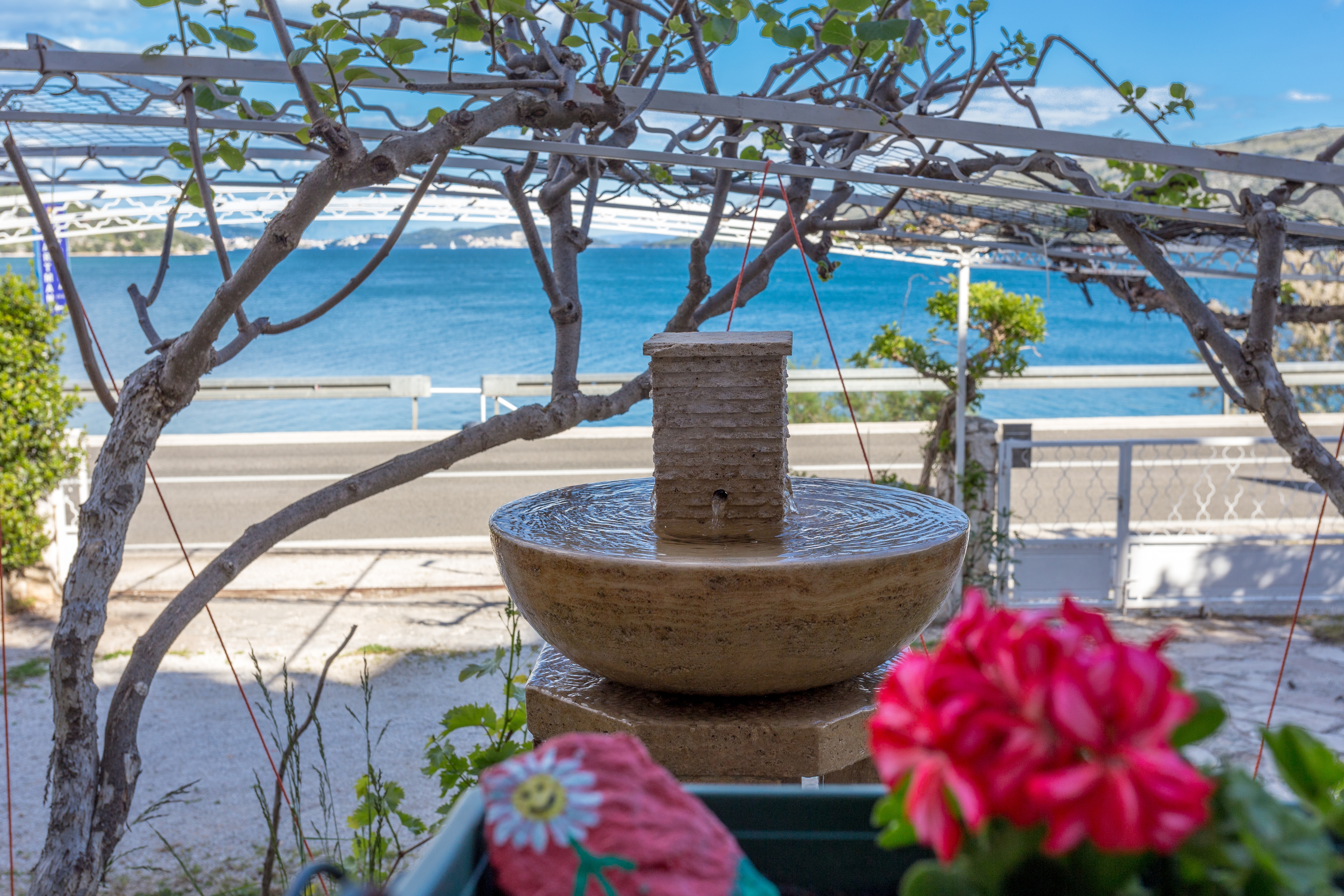 One bedroom apartment near beach Poljica, Trogir  A-b