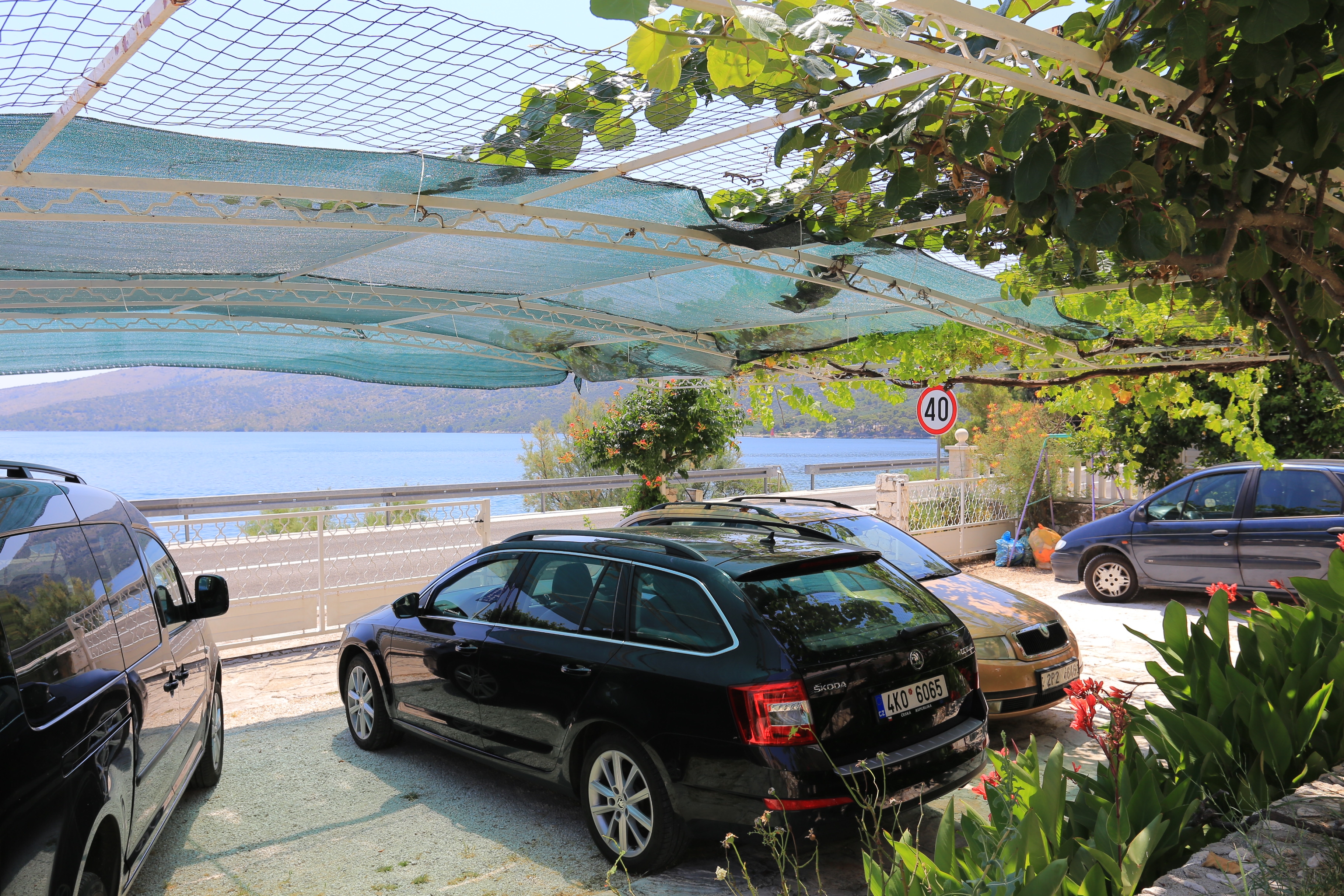 One bedroom apartment near beach Poljica, Trogir  A-b