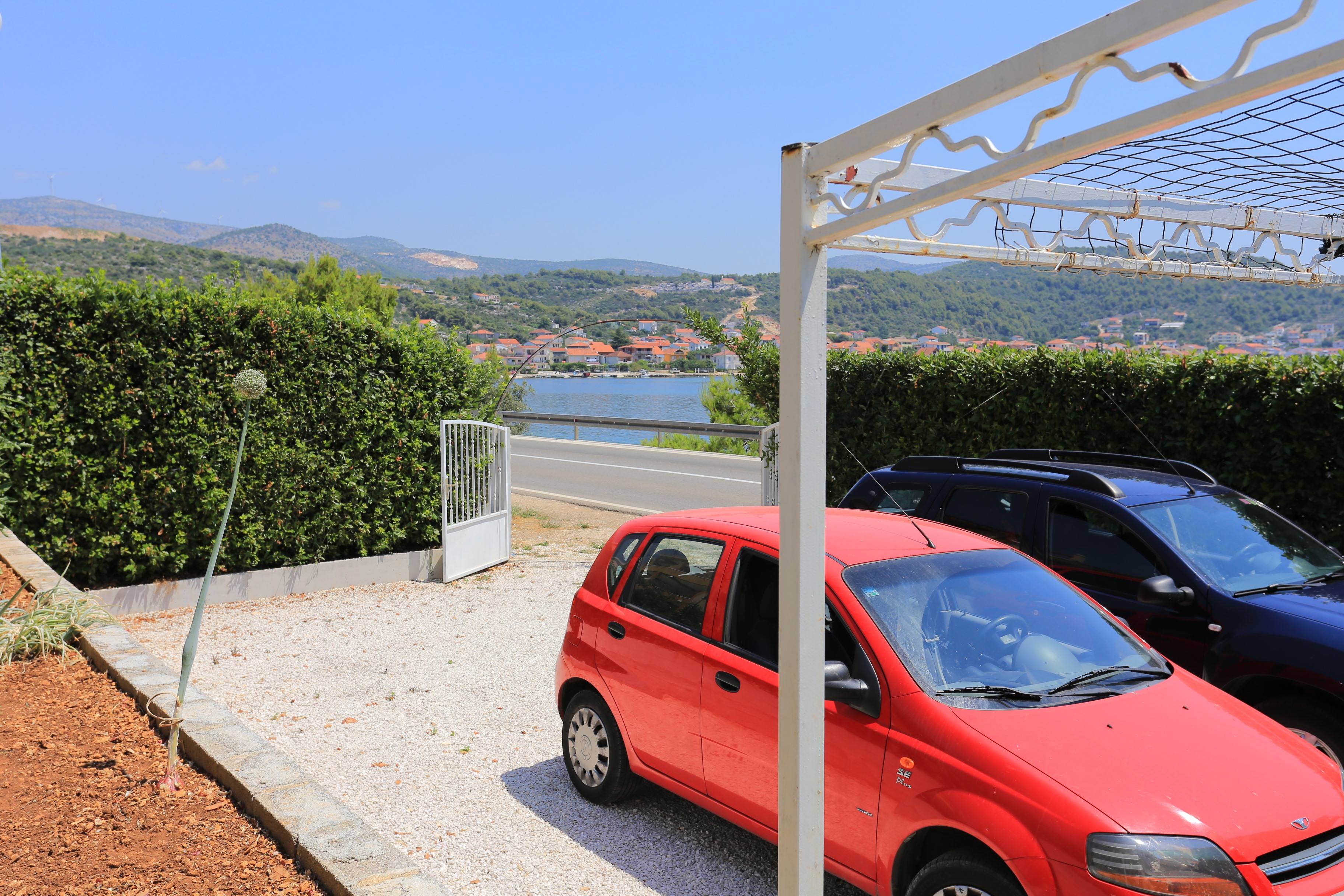 One bedroom apartment near beach Poljica, Trogir  A-b