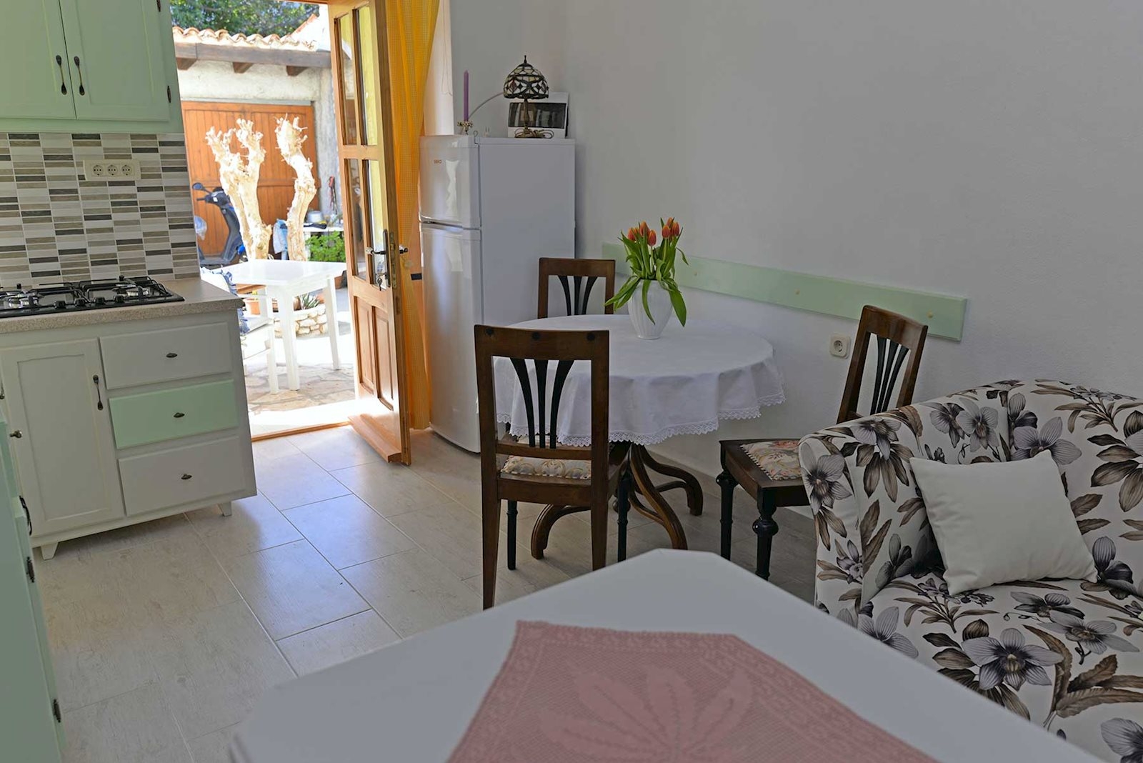 Studio flat with terrace Veli Lošinj, Lošinj (AS-21185-d) Studio flat with terrace Veli Lošinj, Lošinj (AS-21185-d)