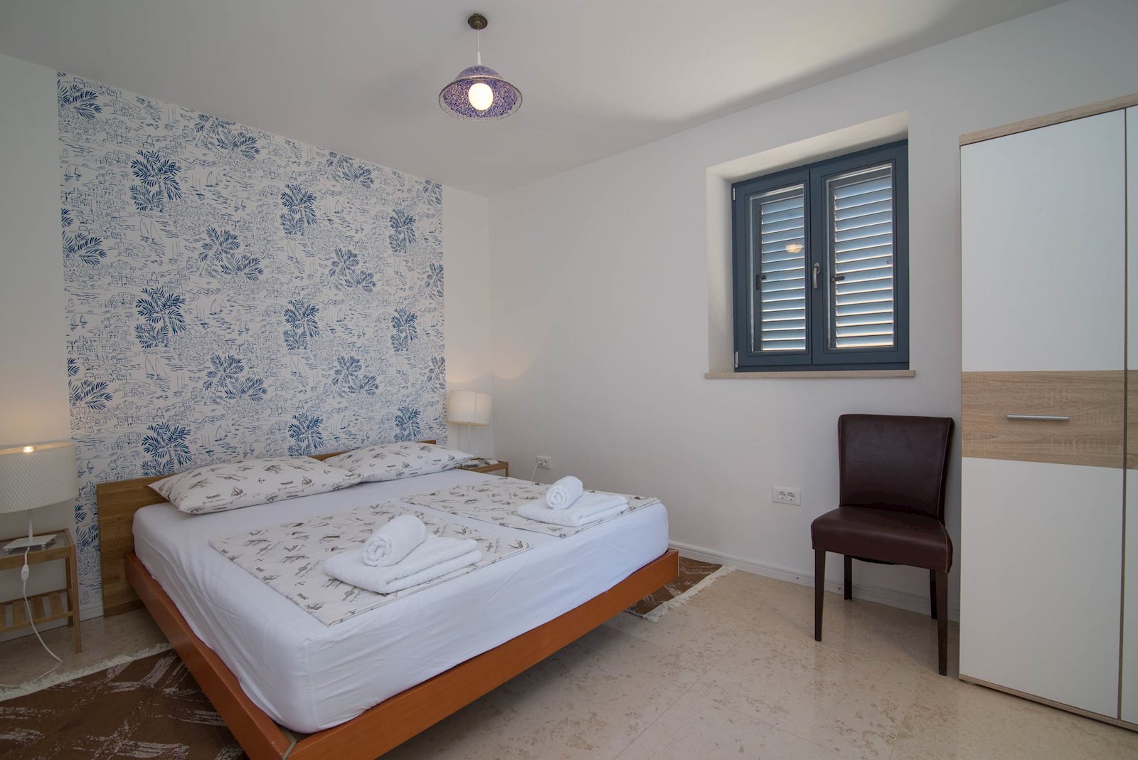 Two bedroom apartment with terrace Veli Lošinj, Lošinj  A-a