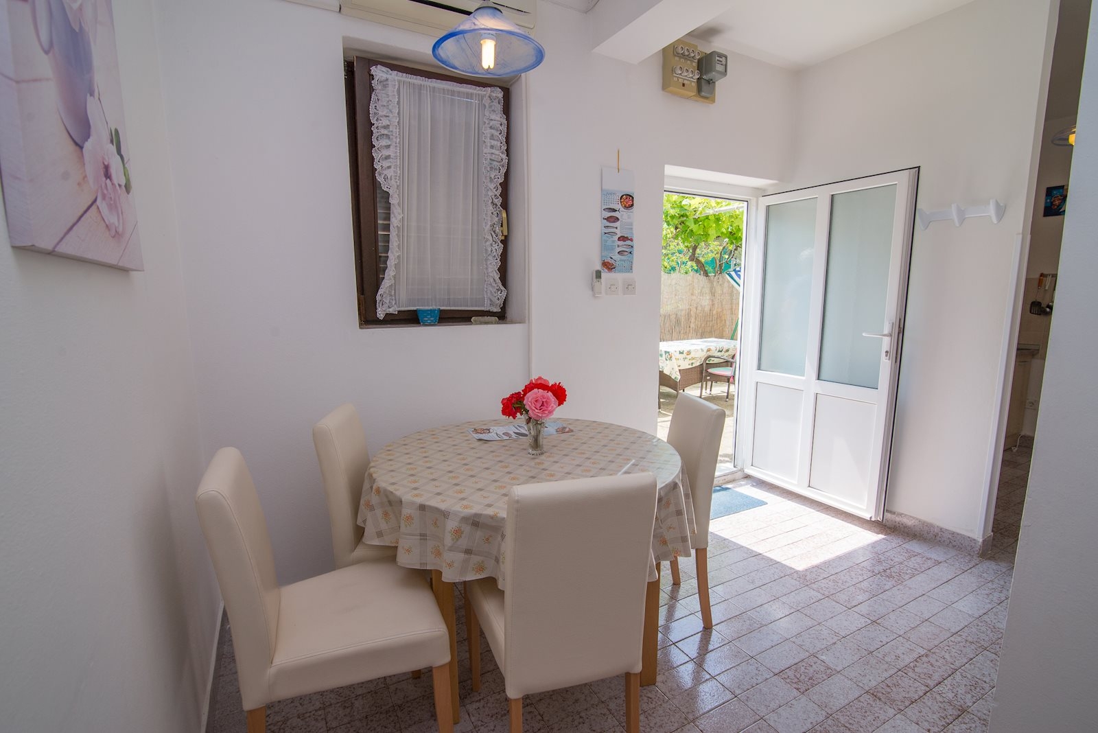 Two bedroom apartment with air-conditioning Mali Lošinj, Lošinj  A-b