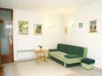 Obývací pokoj Novalja, Obývací pokoj v ubytování typu apartment, s klimatizací a WiFi.