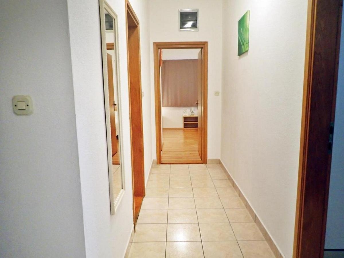 Two bedroom apartment with balcony and sea view Seline, Paklenica  A-b