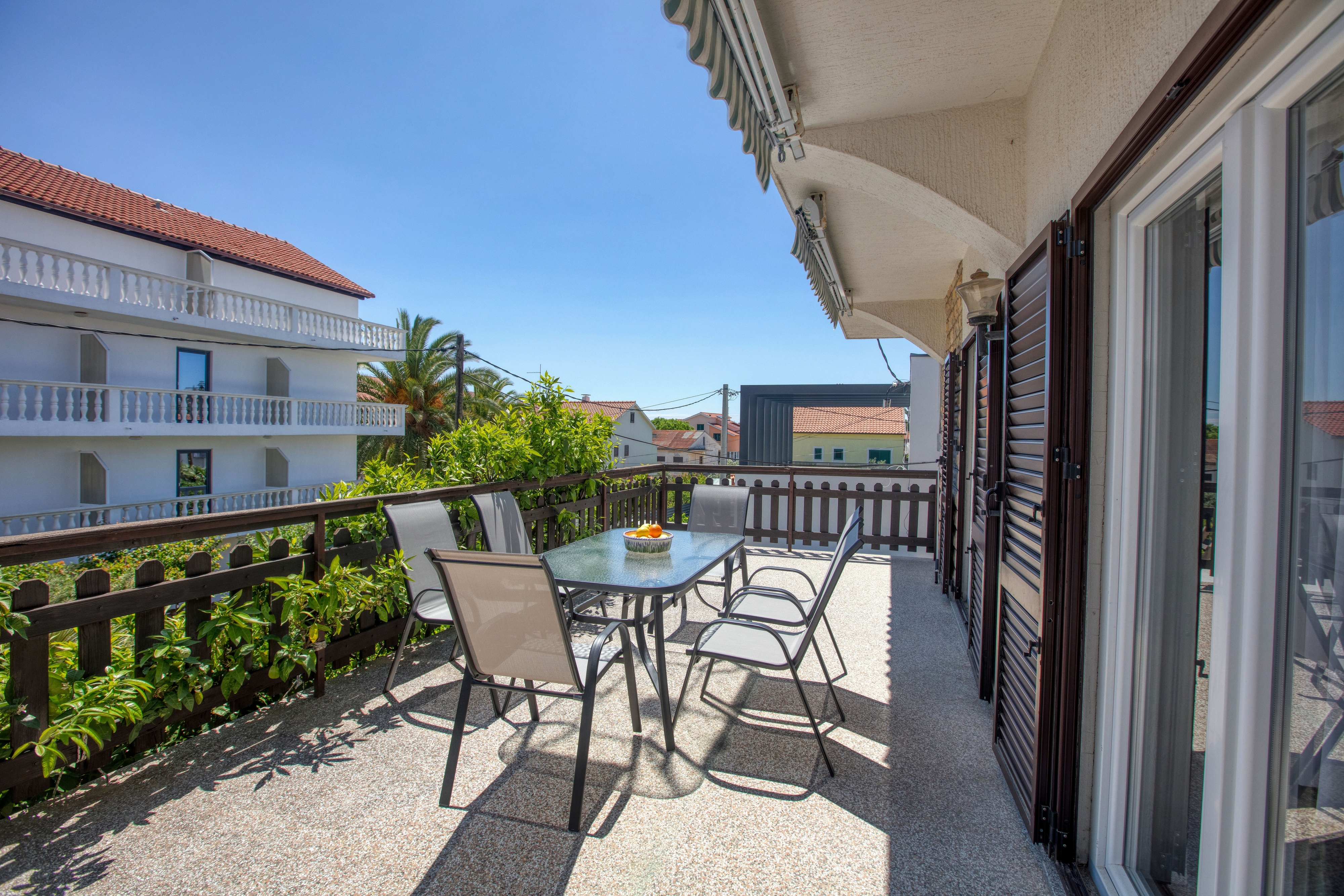 Two bedroom apartment with terrace Vodice  A-b