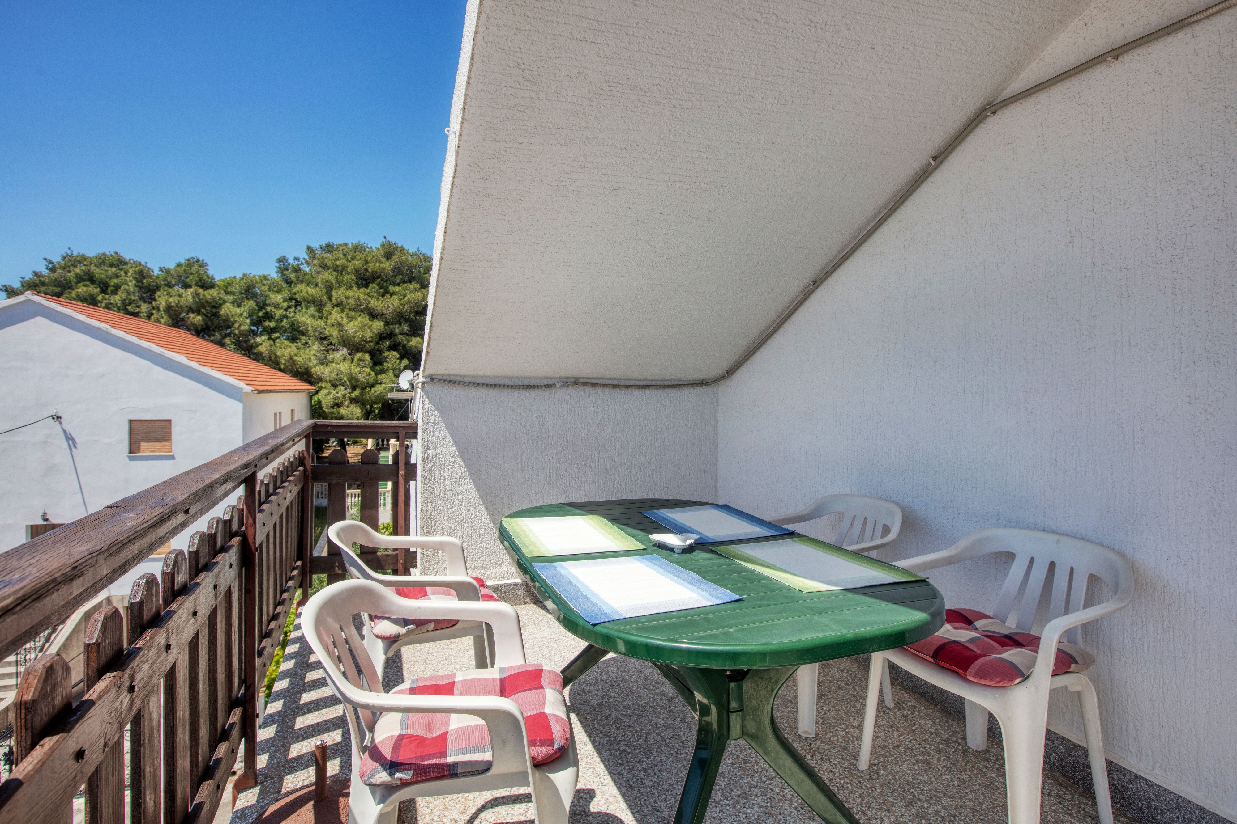Two bedroom apartment with balcony Vodice  A-c