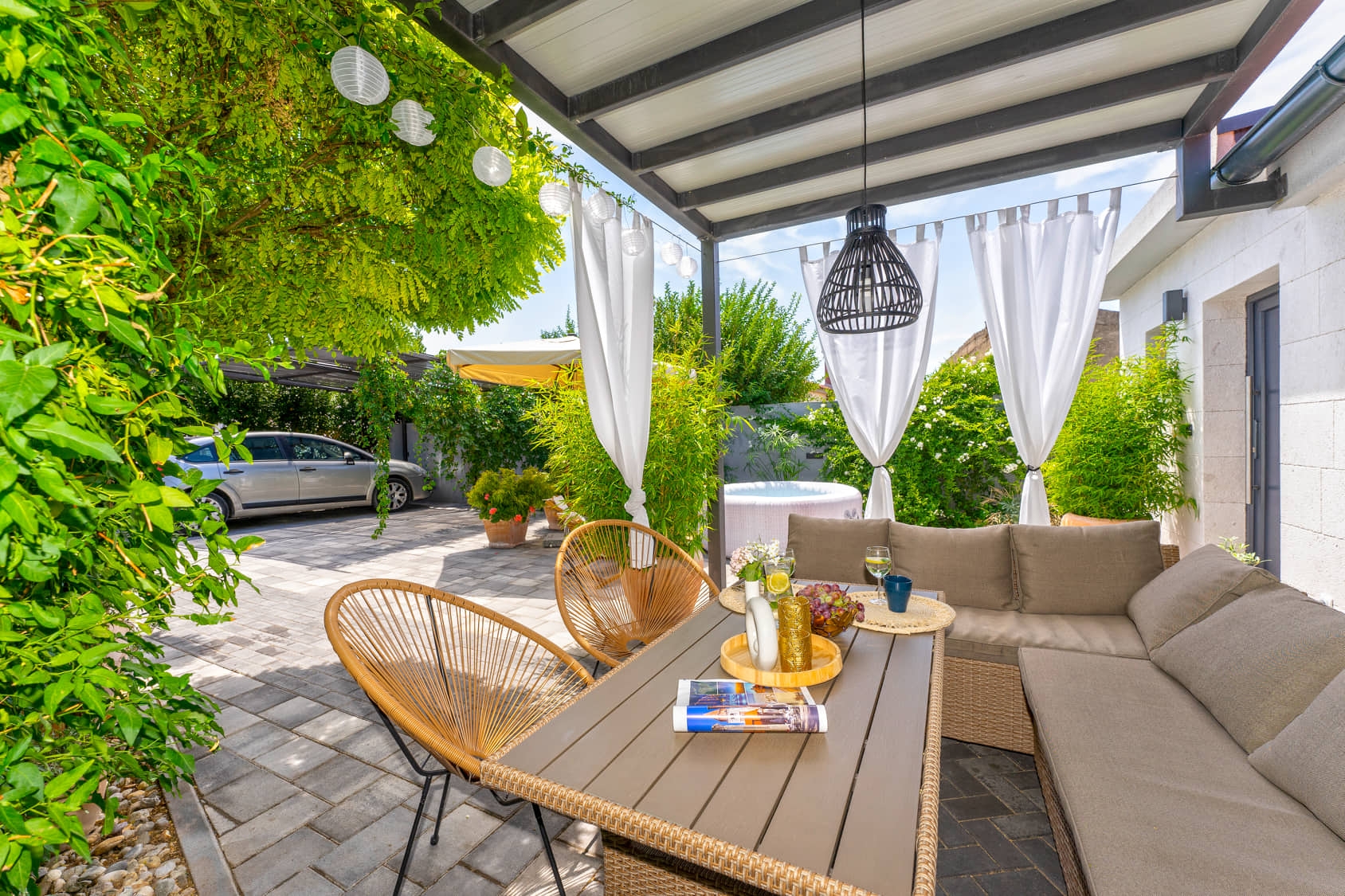 Two bedroom house with terrace Privlaka, Zadar  K