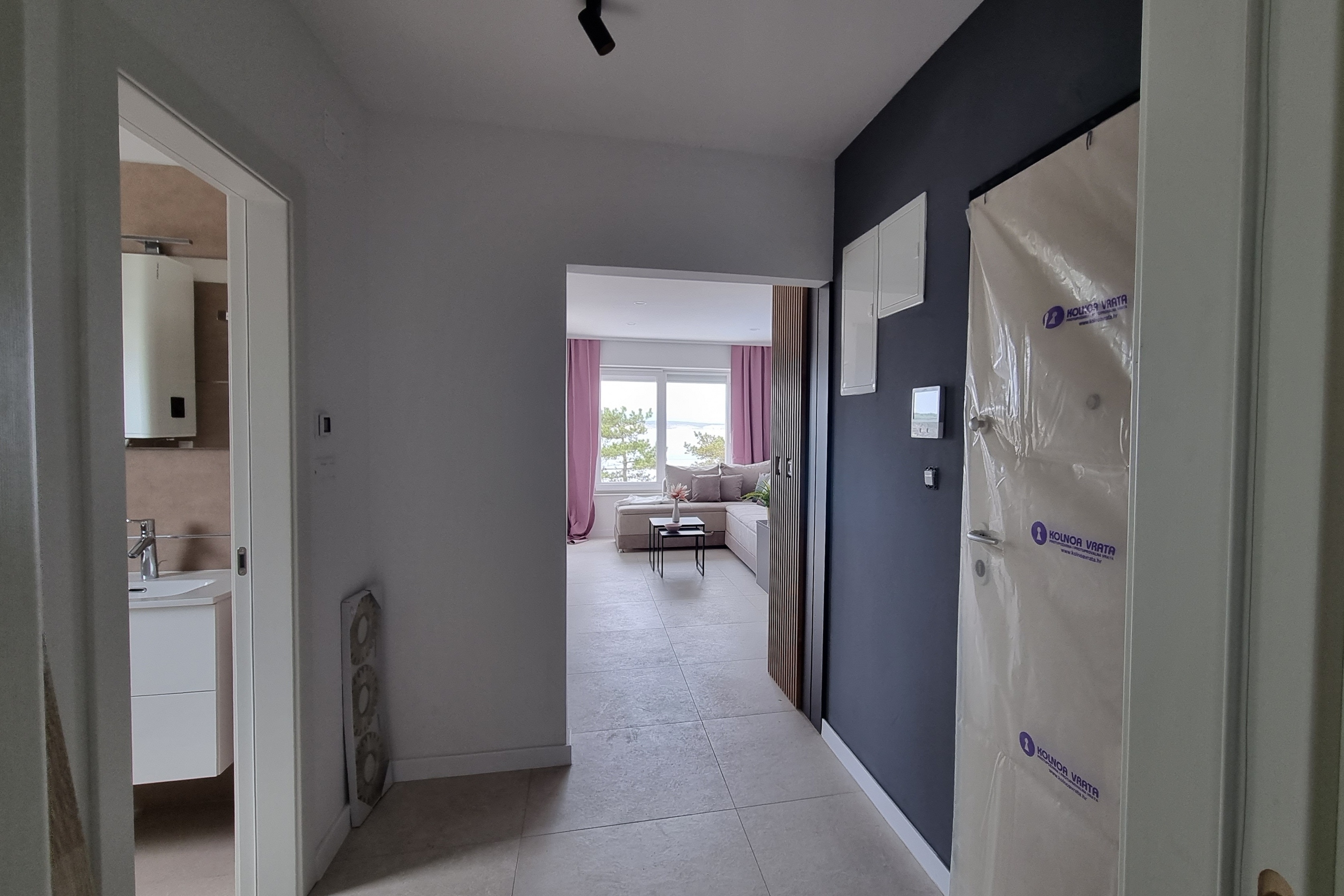 One bedroom apartment with terrace and sea view Šilo, Krk  A-a