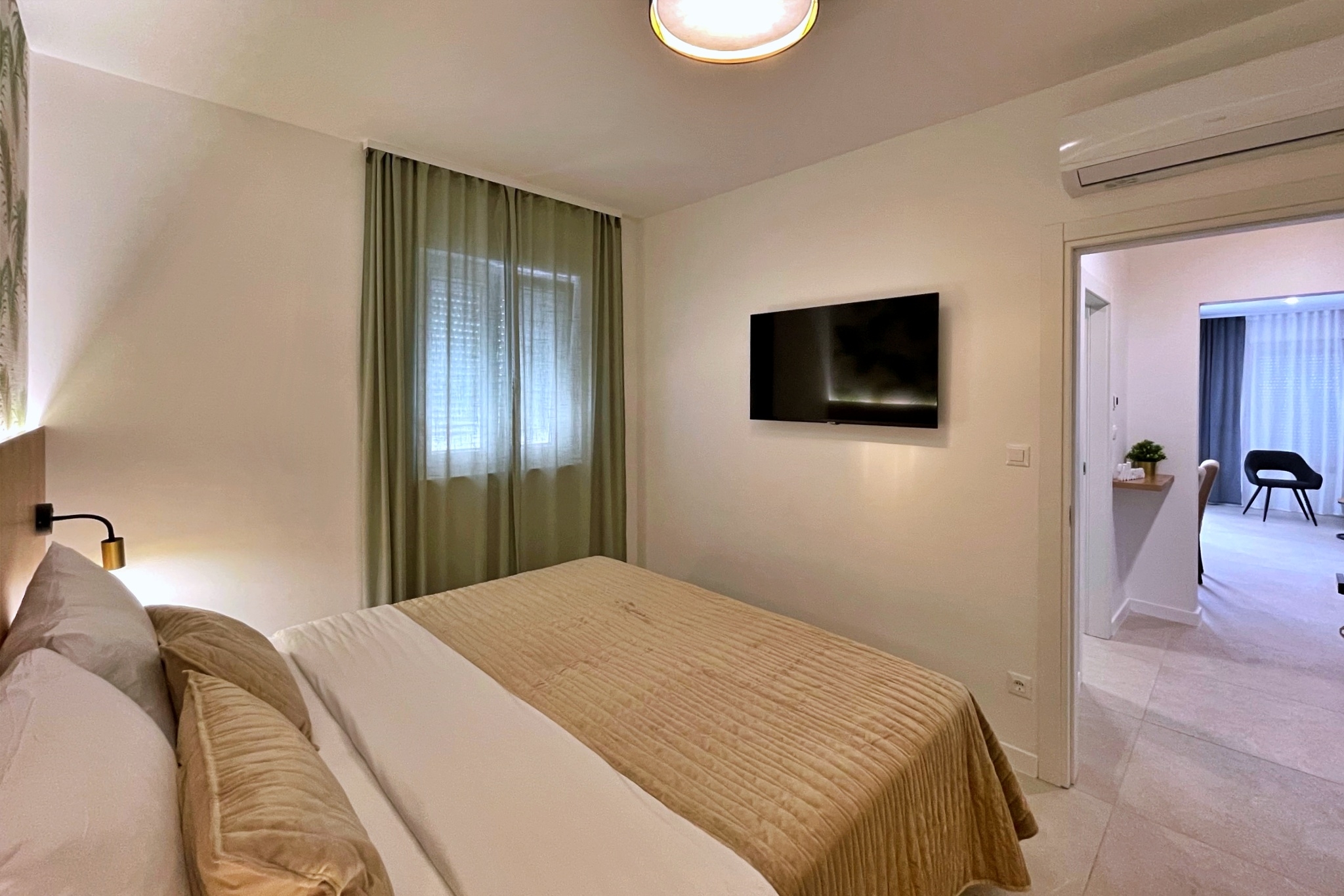 One bedroom apartment with terrace and sea view Šilo, Krk  A-g
