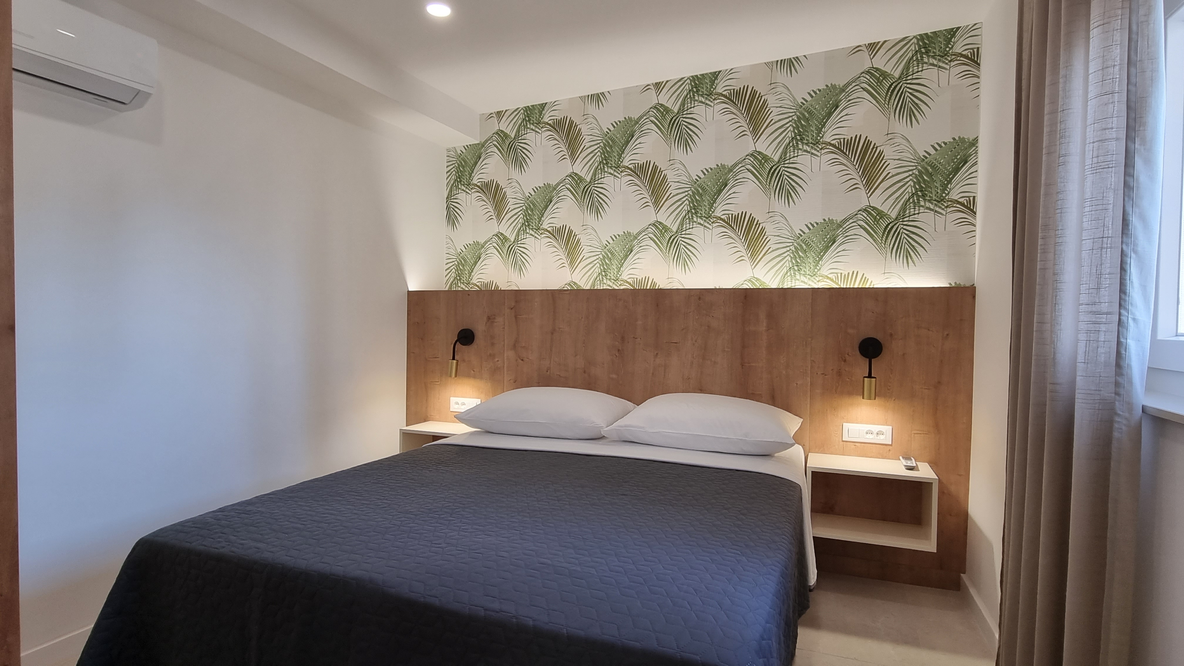 One bedroom apartment with terrace and sea view Šilo, Krk  A-h