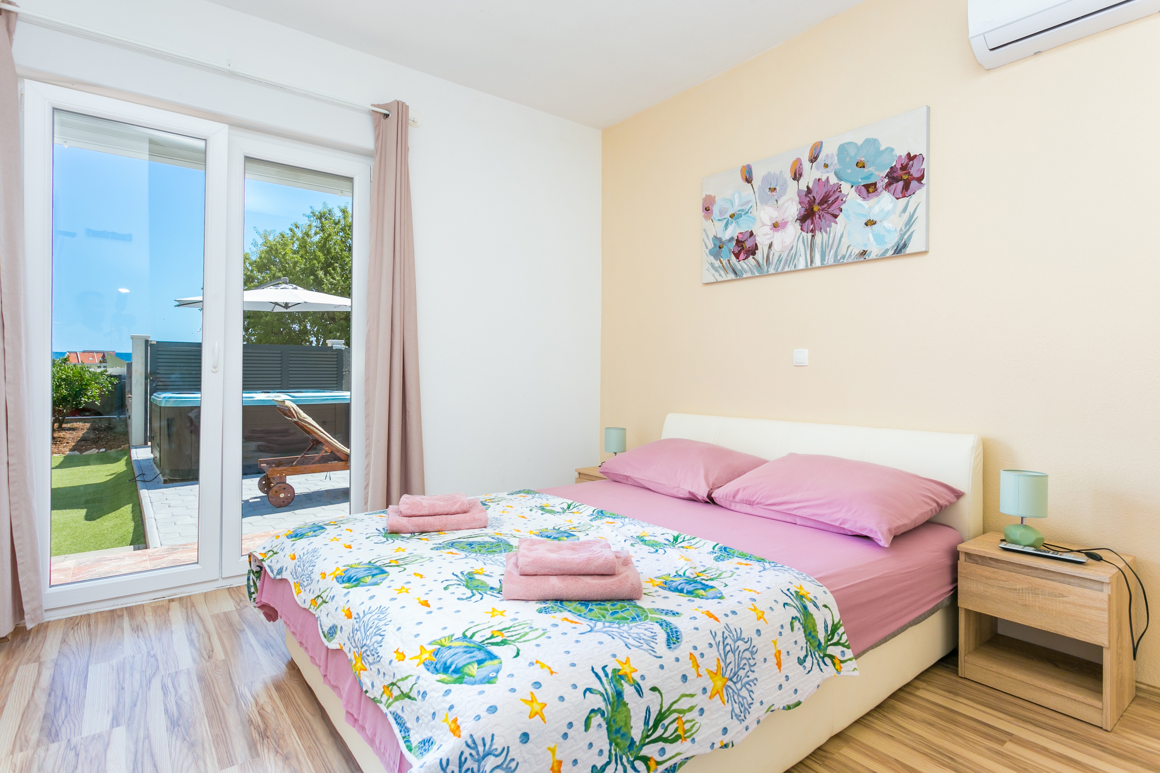 Three bedroom house with terrace Kaštel Štafilić, Kaštela  K