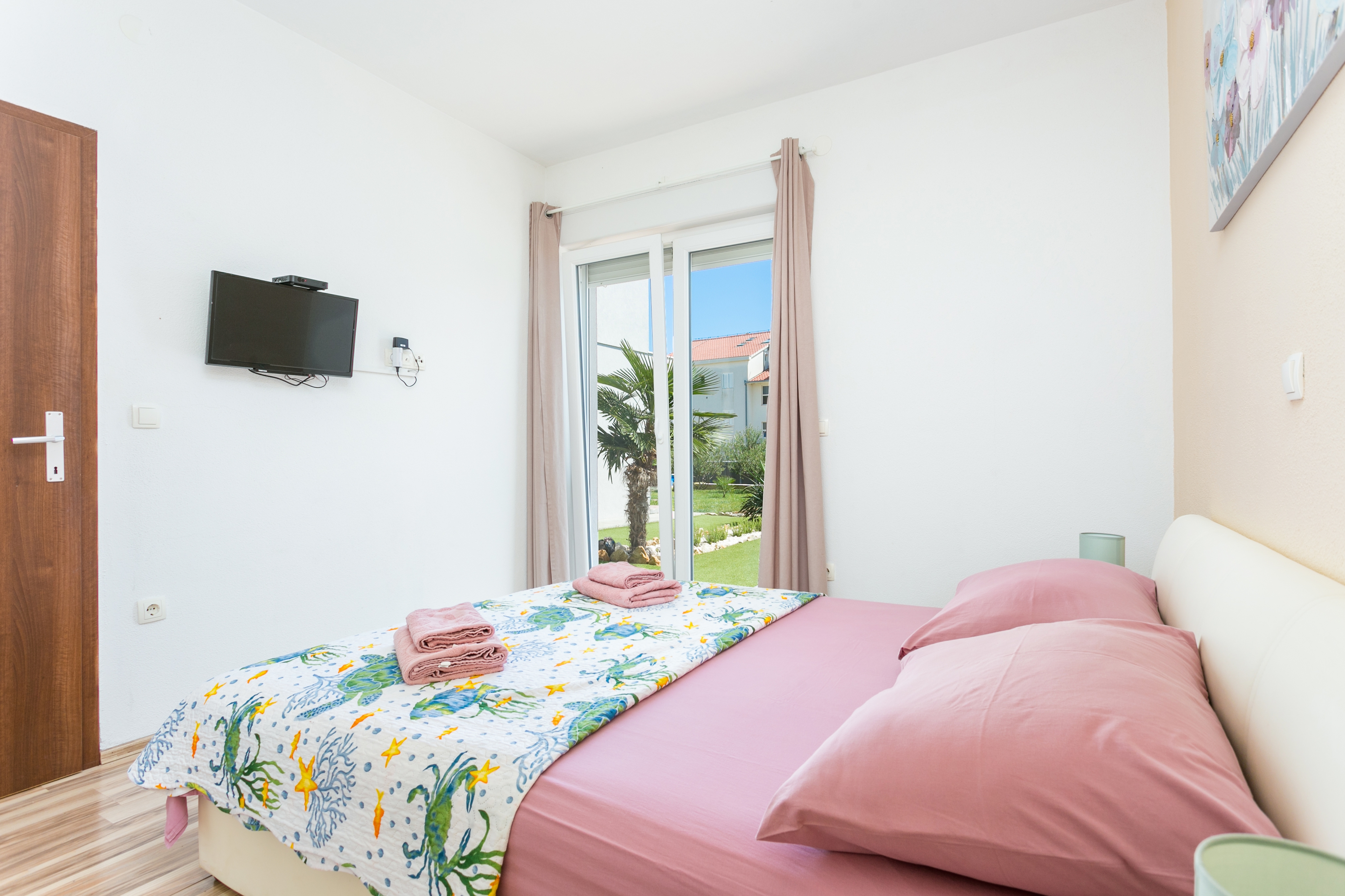 Three bedroom house with terrace Kaštel Štafilić, Kaštela  K