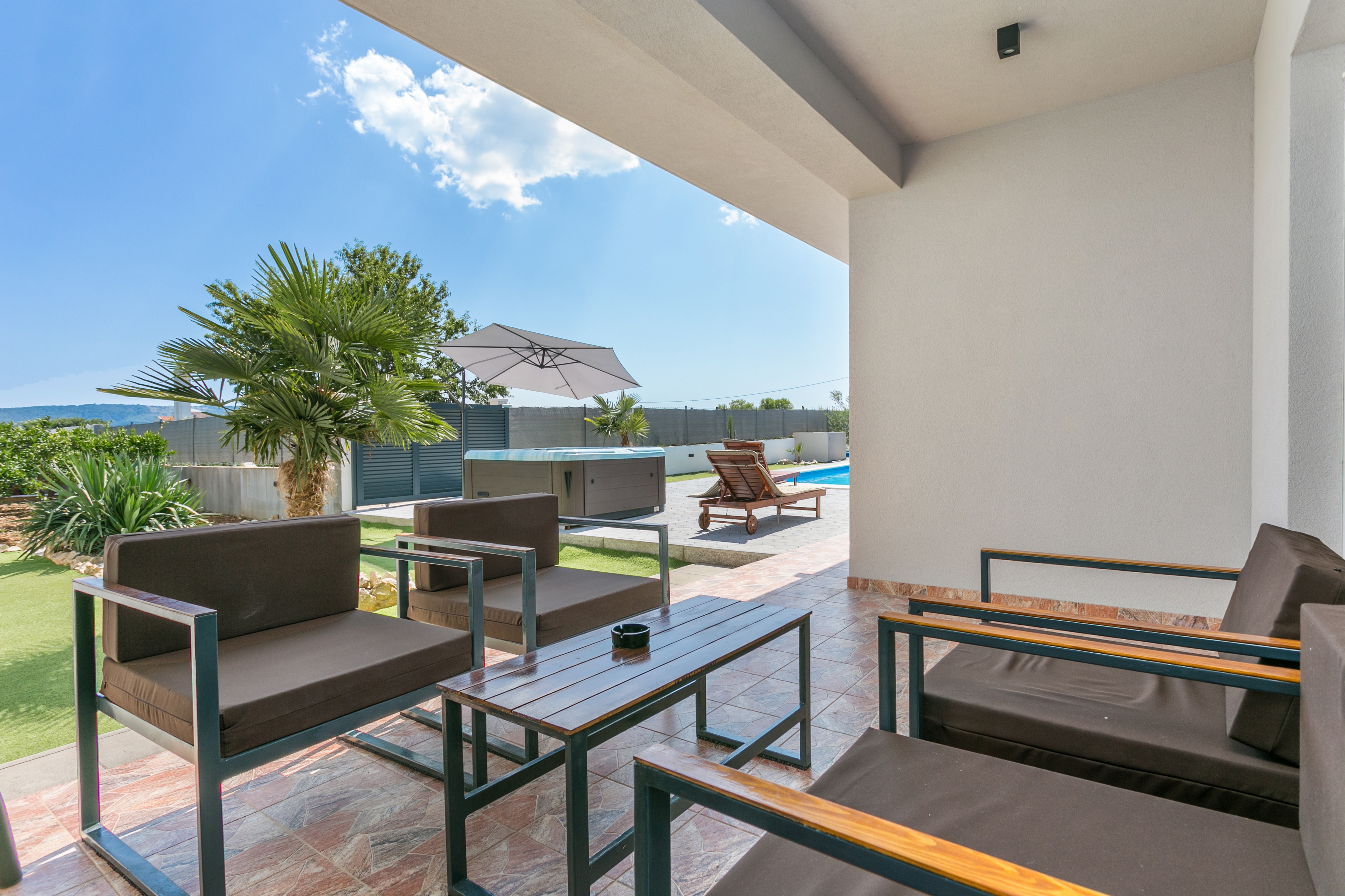 Three bedroom house with terrace Kaštel Štafilić, Kaštela  K