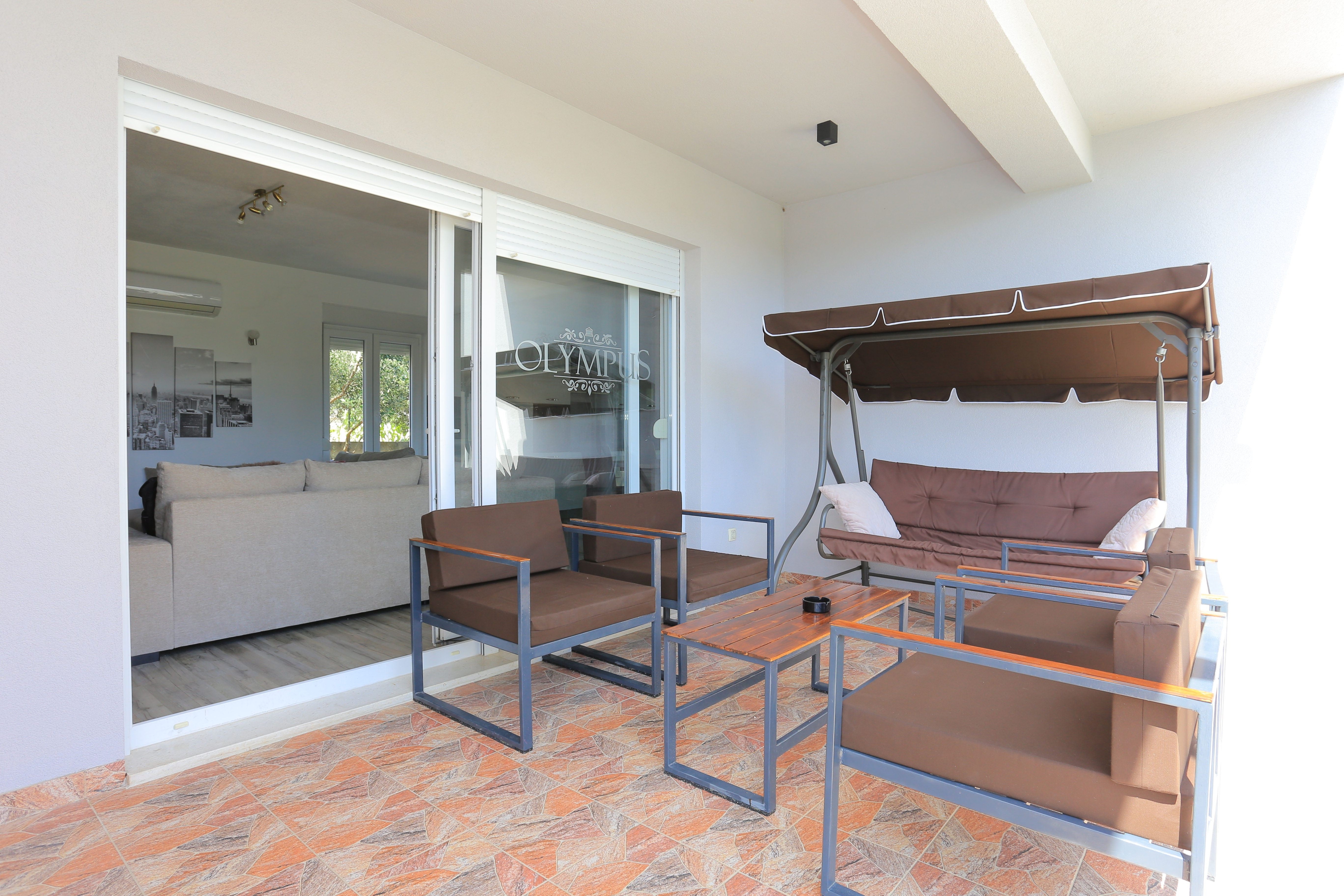 Three bedroom house with terrace Kaštel Štafilić, Kaštela  K