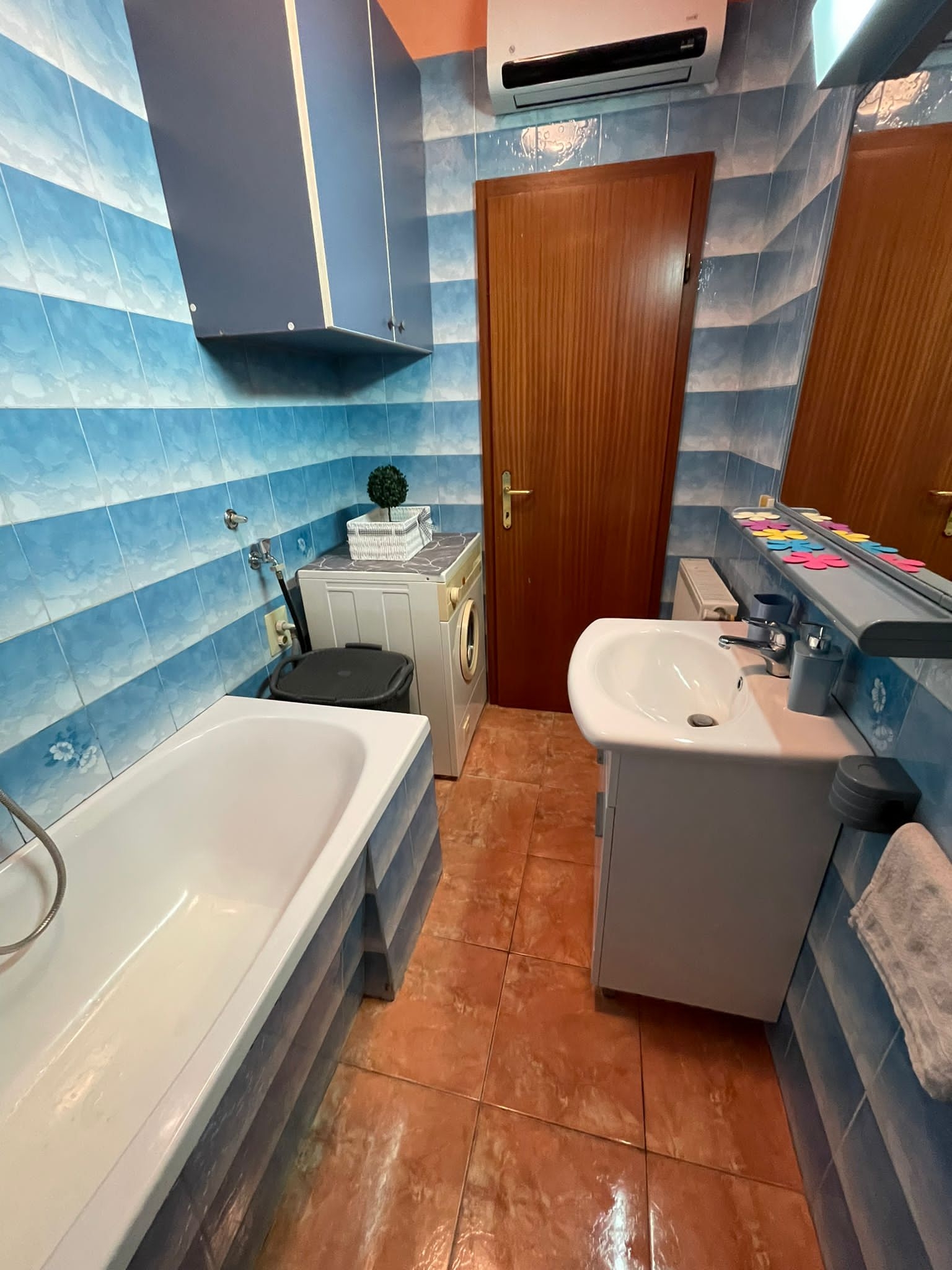 Three bedroom house with terrace Mijaca, Zagora  K