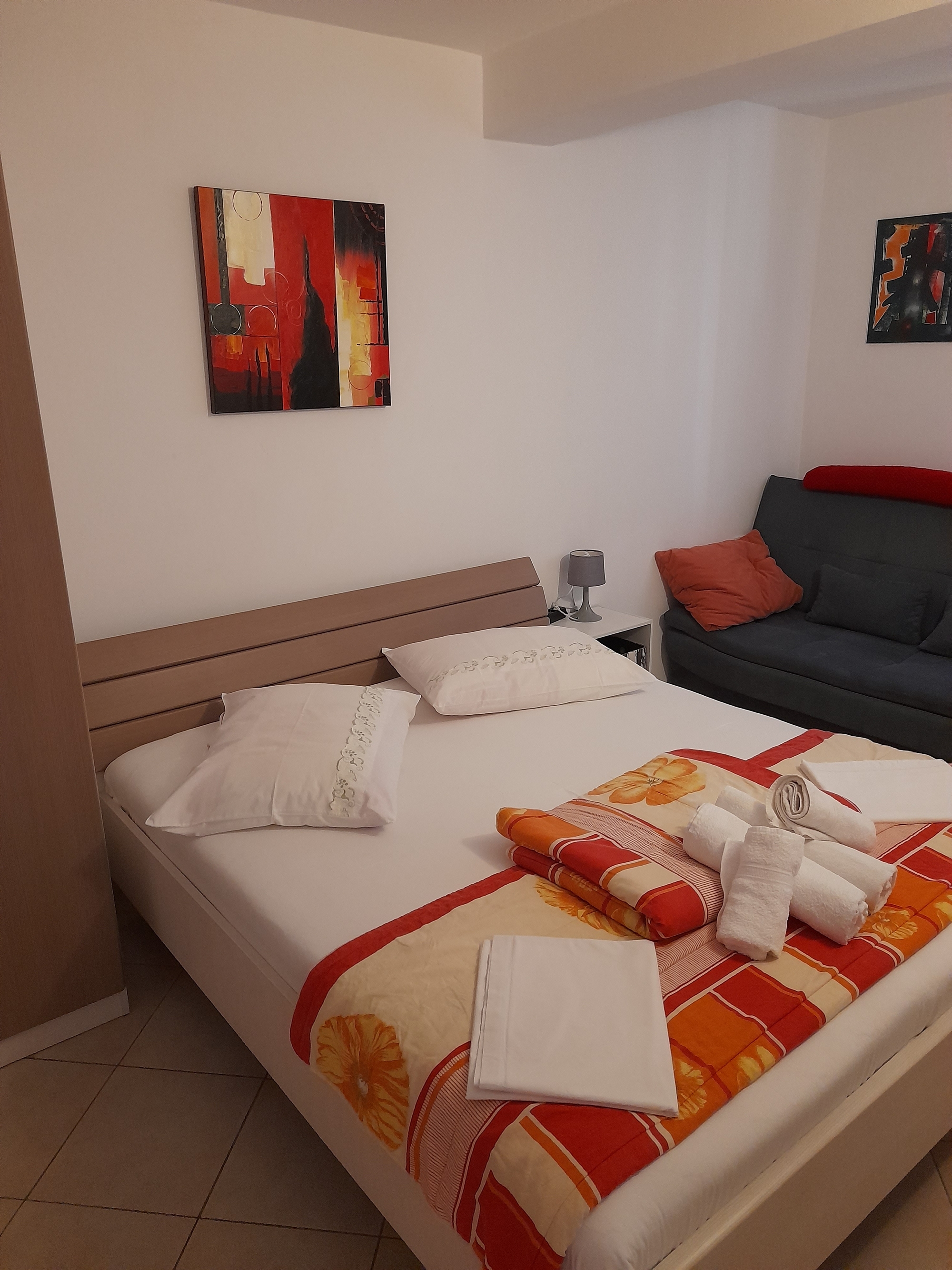 Two bedroom apartment with terrace Živogošće - Blato, Makarska  A-a