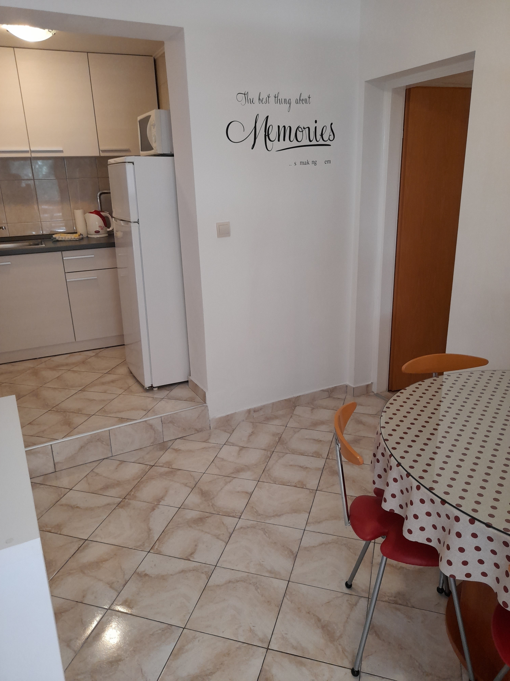 Two bedroom apartment with terrace Živogošće - Blato, Makarska  A-a