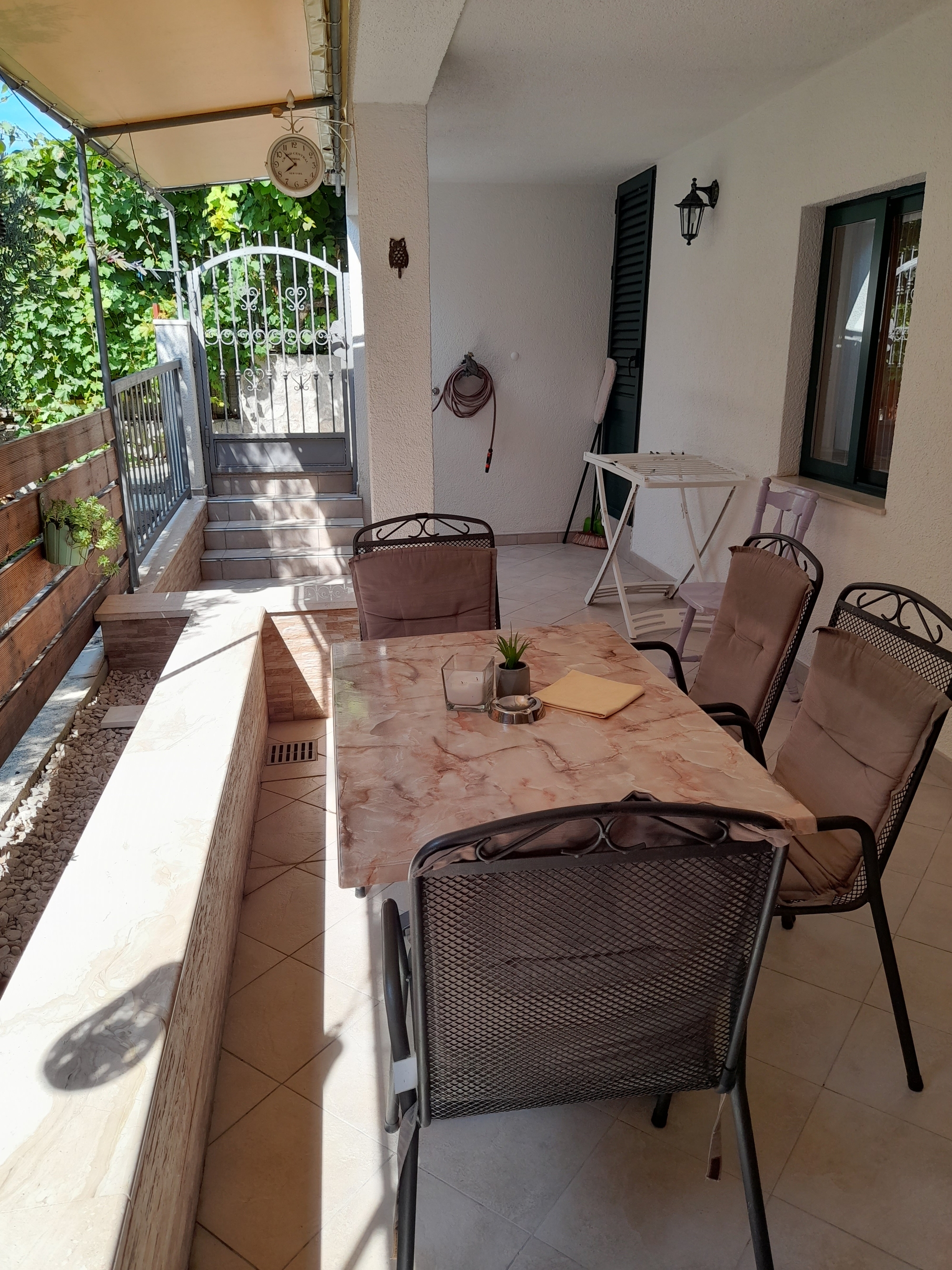 Two bedroom apartment with terrace Živogošće - Blato, Makarska  A-a