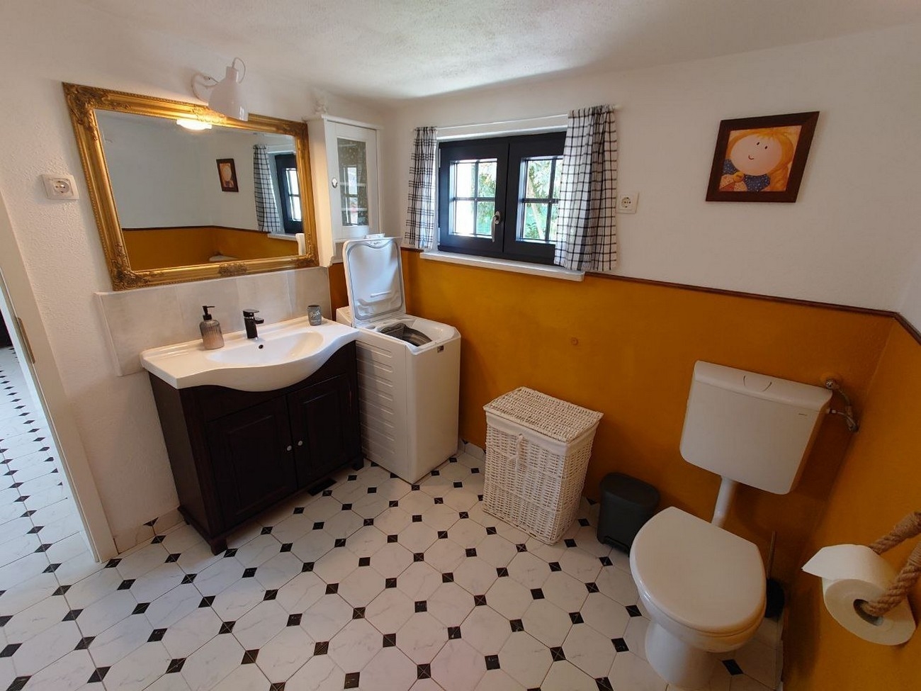 Two bedroom house with terrace Vrsine, Trogir  K