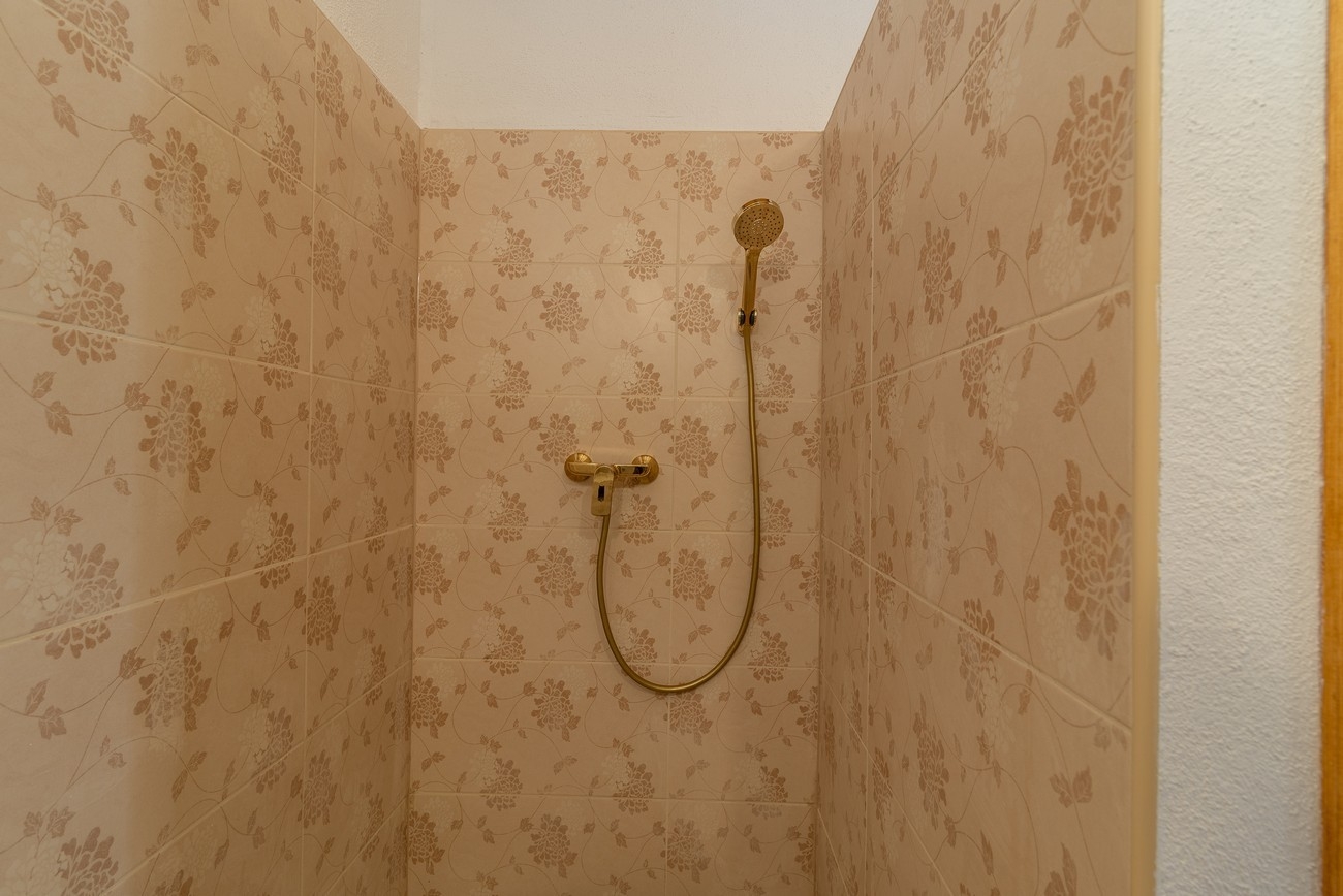 Two bedroom house with terrace Vrsine, Trogir  K