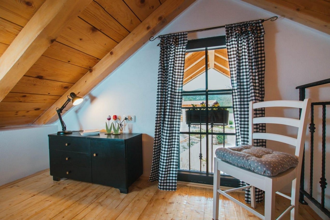 Two bedroom house with terrace Vrsine, Trogir  K