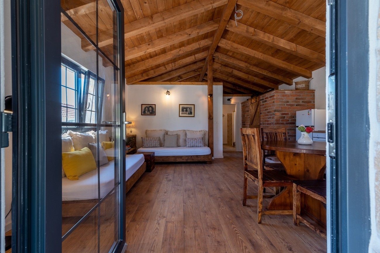 Two bedroom house with terrace Vrsine, Trogir  K