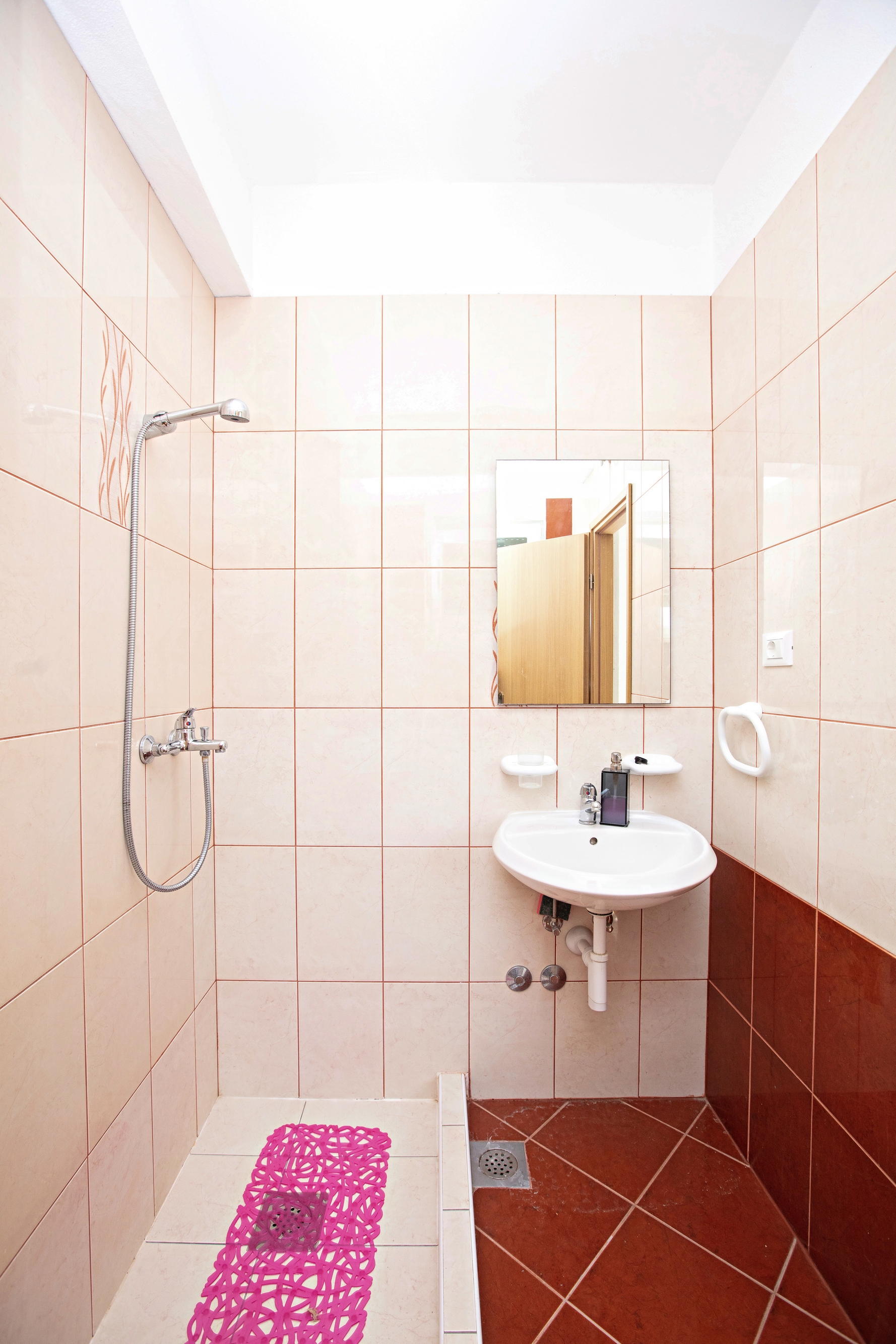 Three bedroom apartment with terrace and sea view Stupin Čeline, Rogoznica  A-a