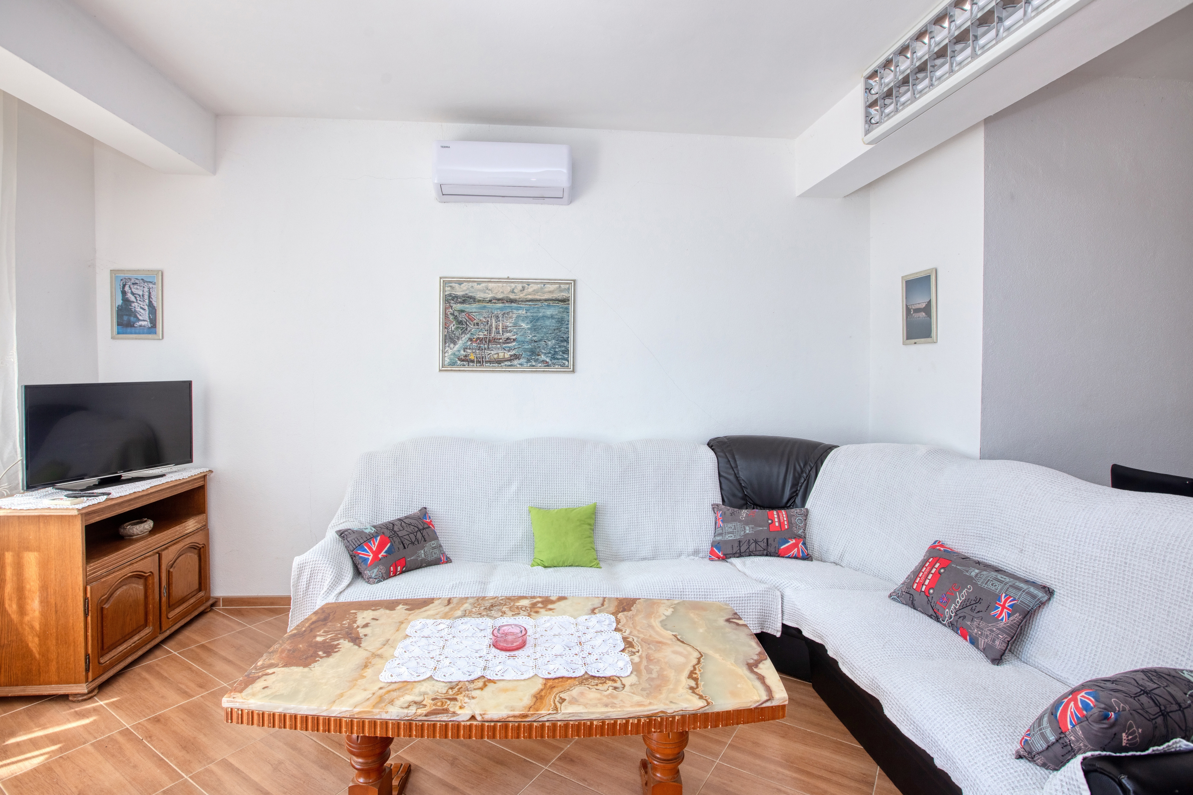 Top Rogoznica Stupin Čeline Top Rogoznica Stupin Čeline