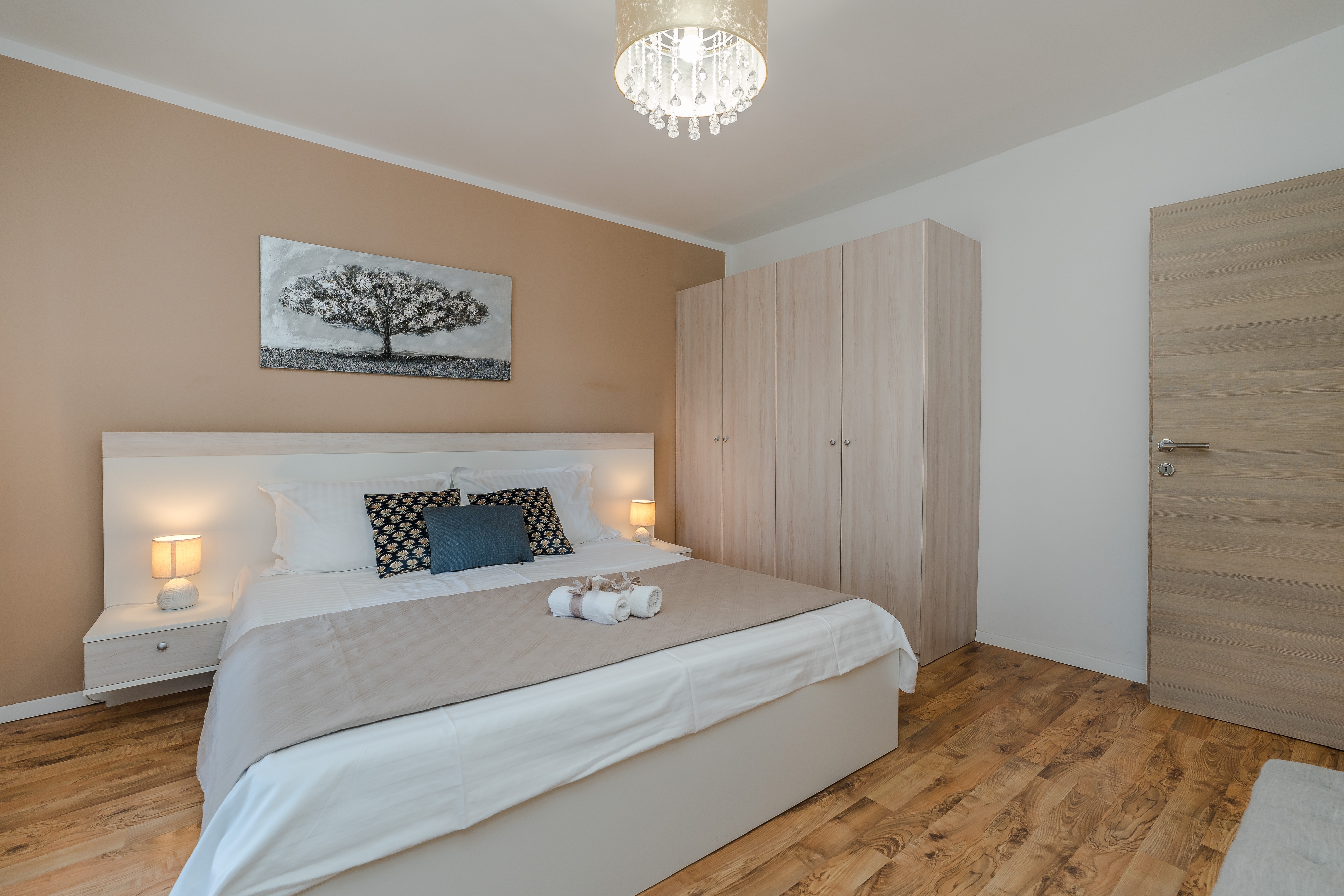 Three bedroom house with terrace Privlaka, Zadar  K